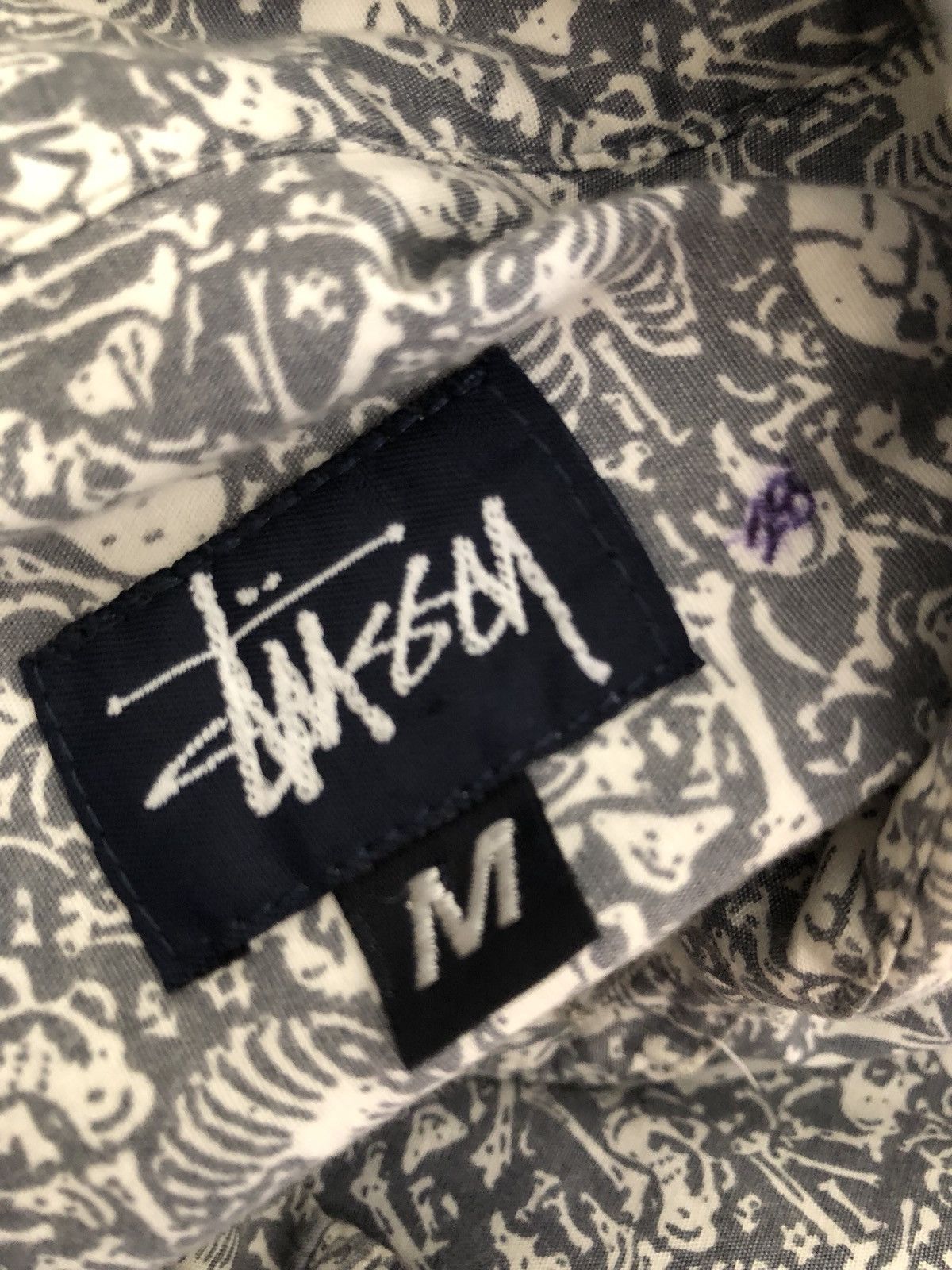 Stussy Vintage Stussy Full Printed Skull Skeleton Button Shirt Size US M / EU 48-50 / 2 - 14 Thumbnail