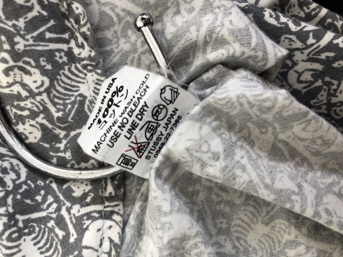 Stussy Vintage Stussy Full Printed Skull Skeleton Button Shirt Size US M / EU 48-50 / 2 - 17 Thumbnail