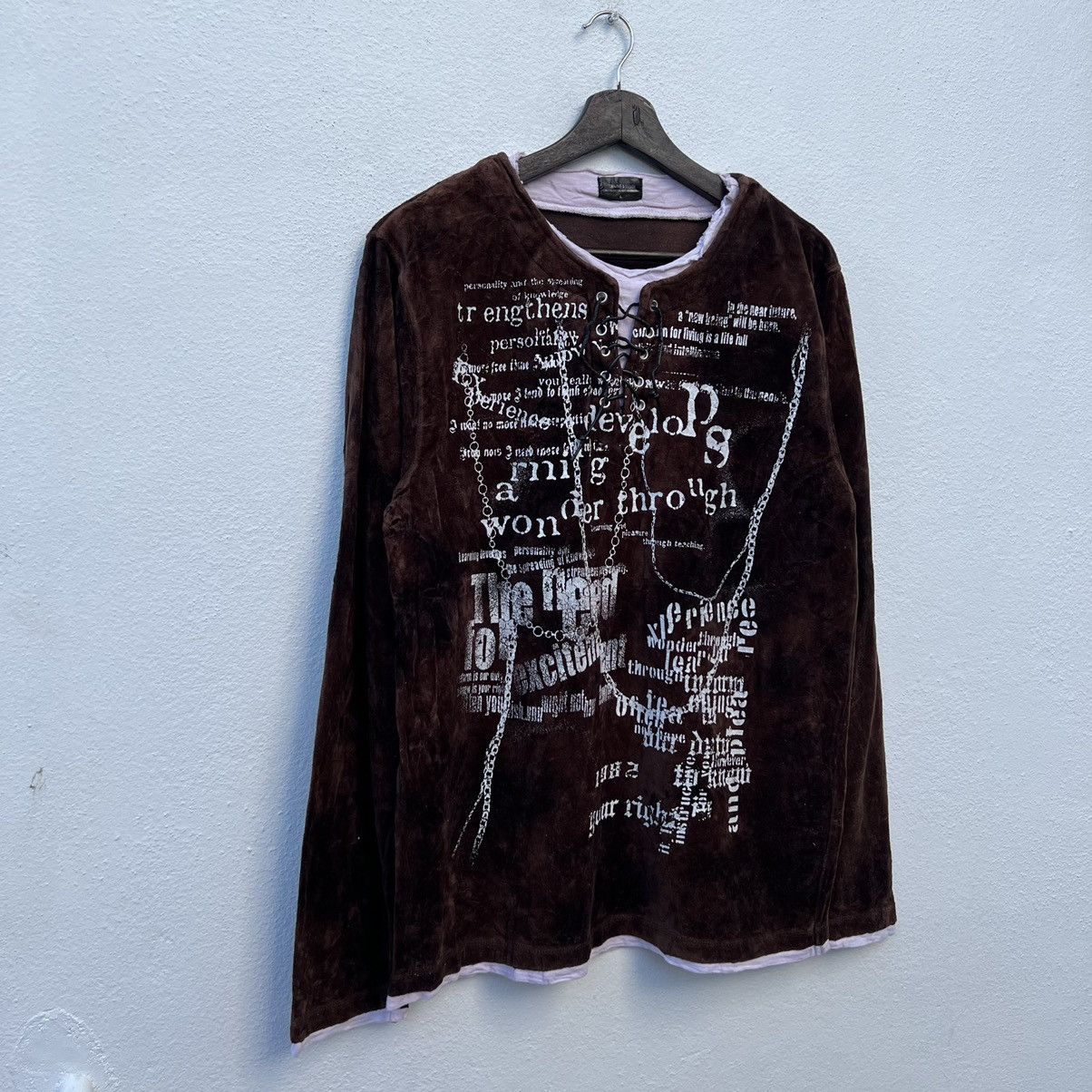 Japanese Brand PUNK STYLE DESIGN BIG LOGO LONG SLEEVE Size US L / EU 52-54 / 3 - 5 Thumbnail