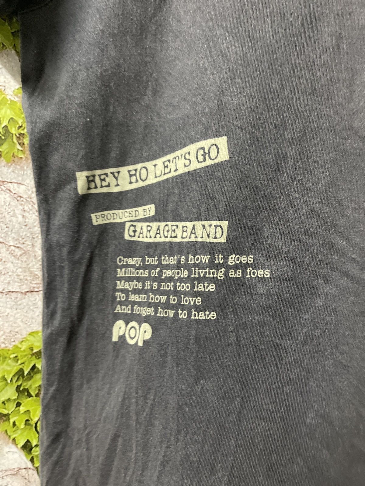 Band Tees VINTAGE GARAGE BAND SPELLOUT VERY RARE Size US M / EU 48-50 / 2 - 2 Thumbnail