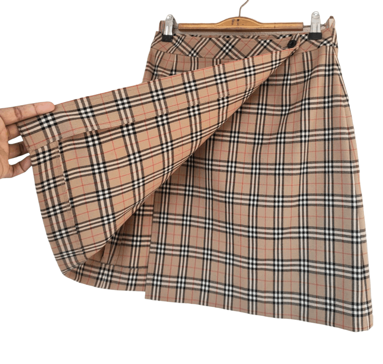 Burberry ❎ Burberry Novacheck Mini skirt Size 27" / US 4 / IT 40 - 3 Thumbnail