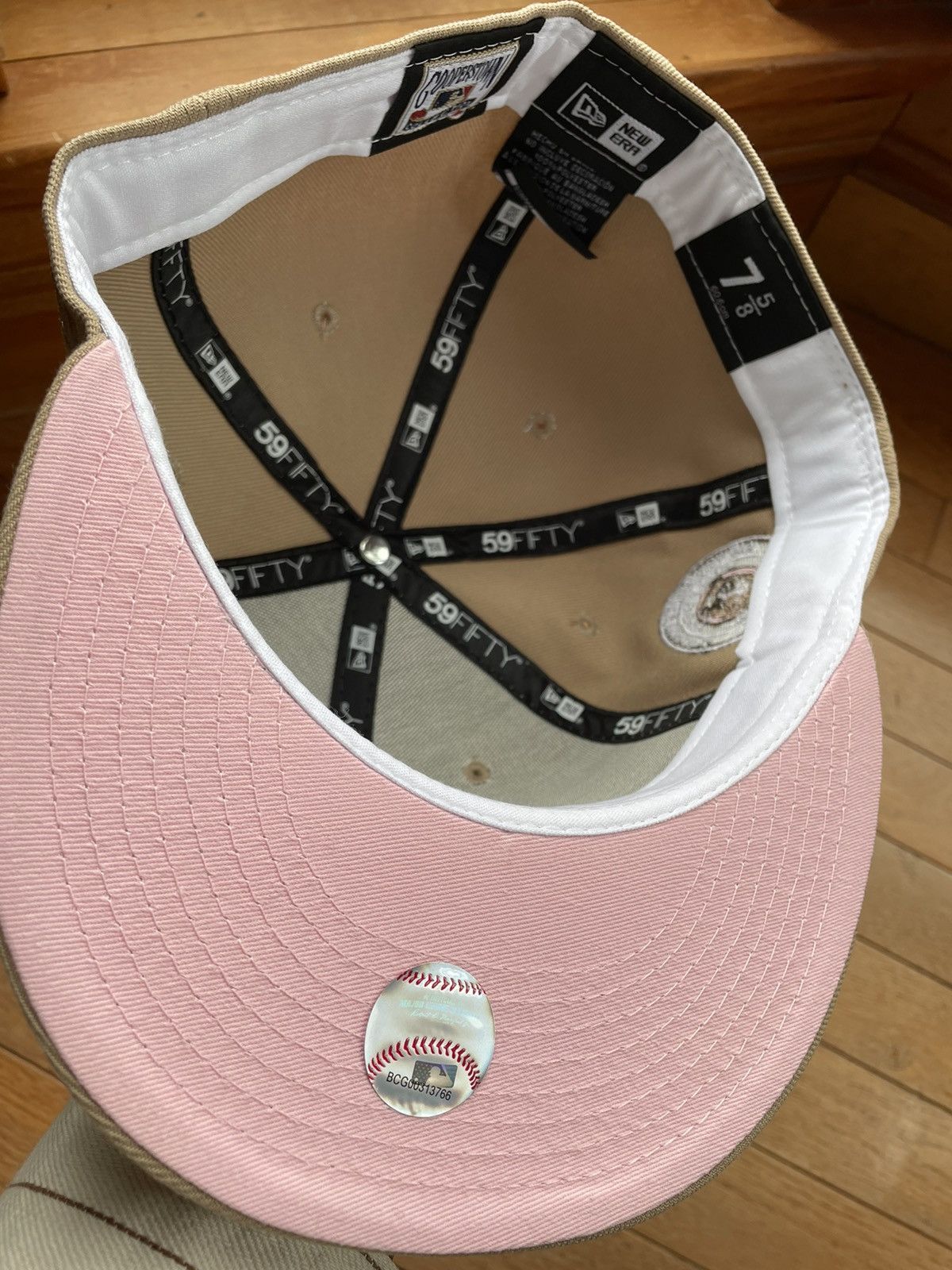 MLB × New Era Sports World 165 Detroit Tigers Desert Camel Hat Size 7 5/8 Size ONE SIZE - 4 Thumbnail