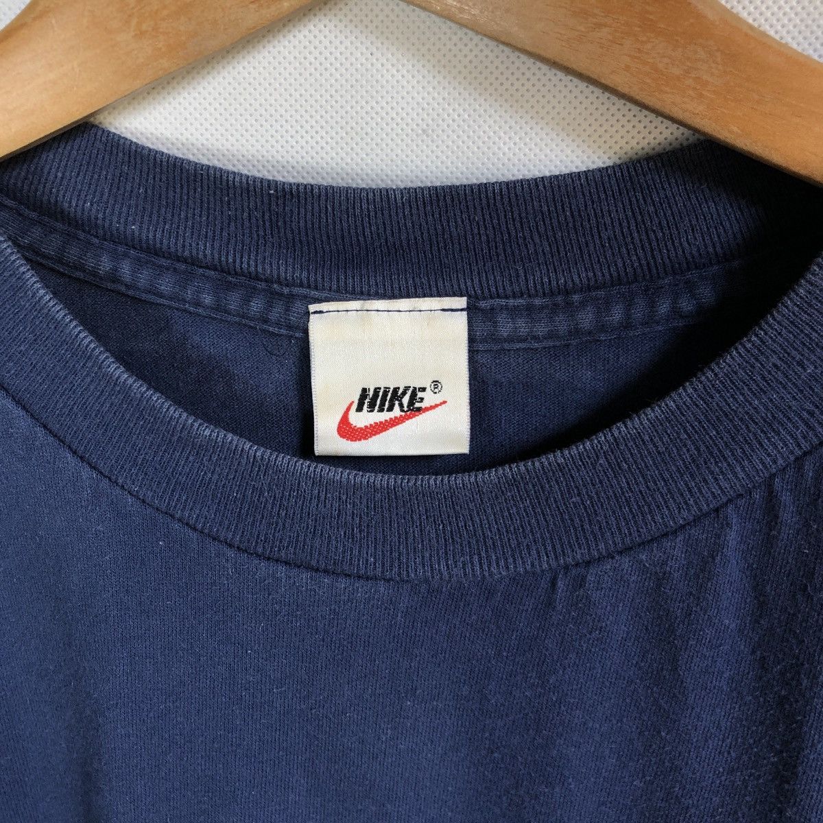 Vintage Rare!! Vintage 90s Nike Air Center Swoosh Embroidery Tee Size US XL / EU 56 / 4 - 6 Thumbnail
