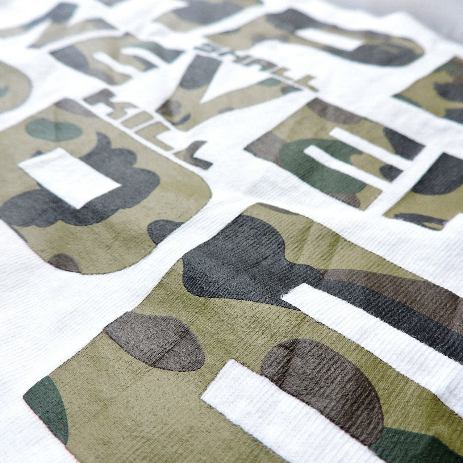 Bape BAPE 'APE SHALL NEVER KILL APE' CAMO TYPE T-SHIRT Size US M / EU 48-50 / 2 - 3 Thumbnail