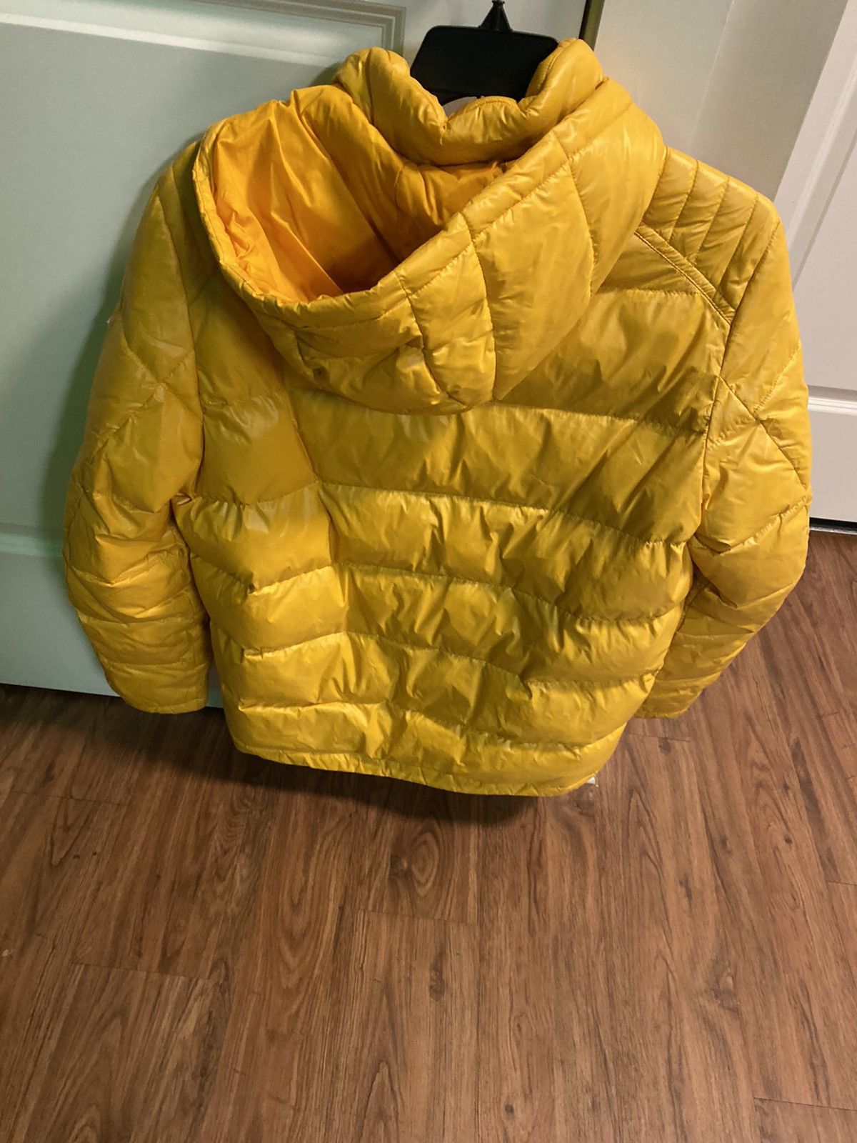 Guess Heavy Yellow Coat Size US L / EU 52-54 / 3 - 5 Thumbnail