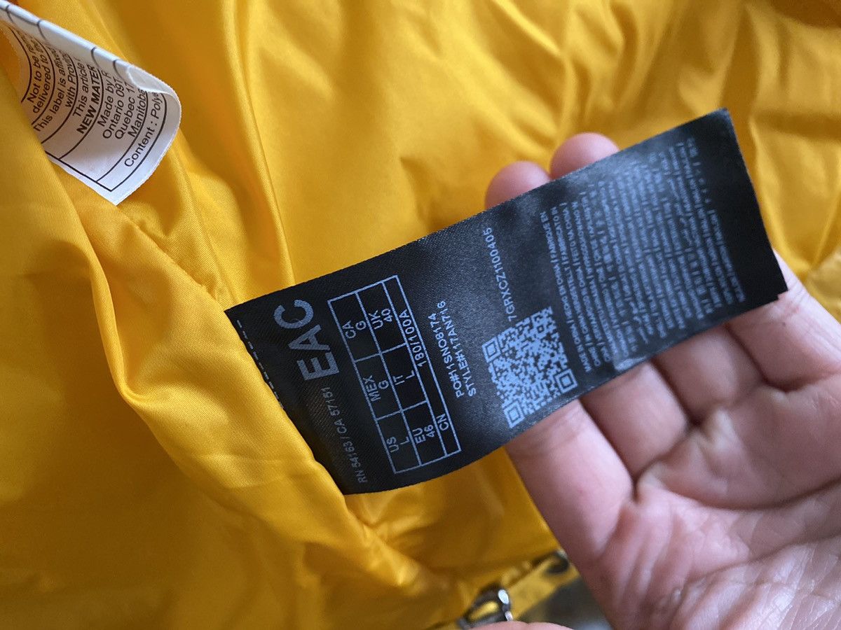 Guess Heavy Yellow Coat Size US L / EU 52-54 / 3 - 8 Thumbnail