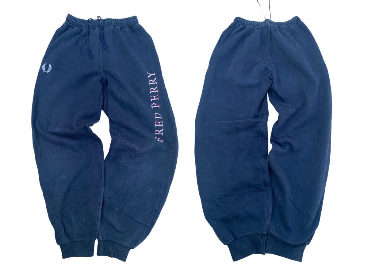 Fred Perry Fred Perry Jogger Pants Size US 30 / EU 46 - 1 Thumbnail