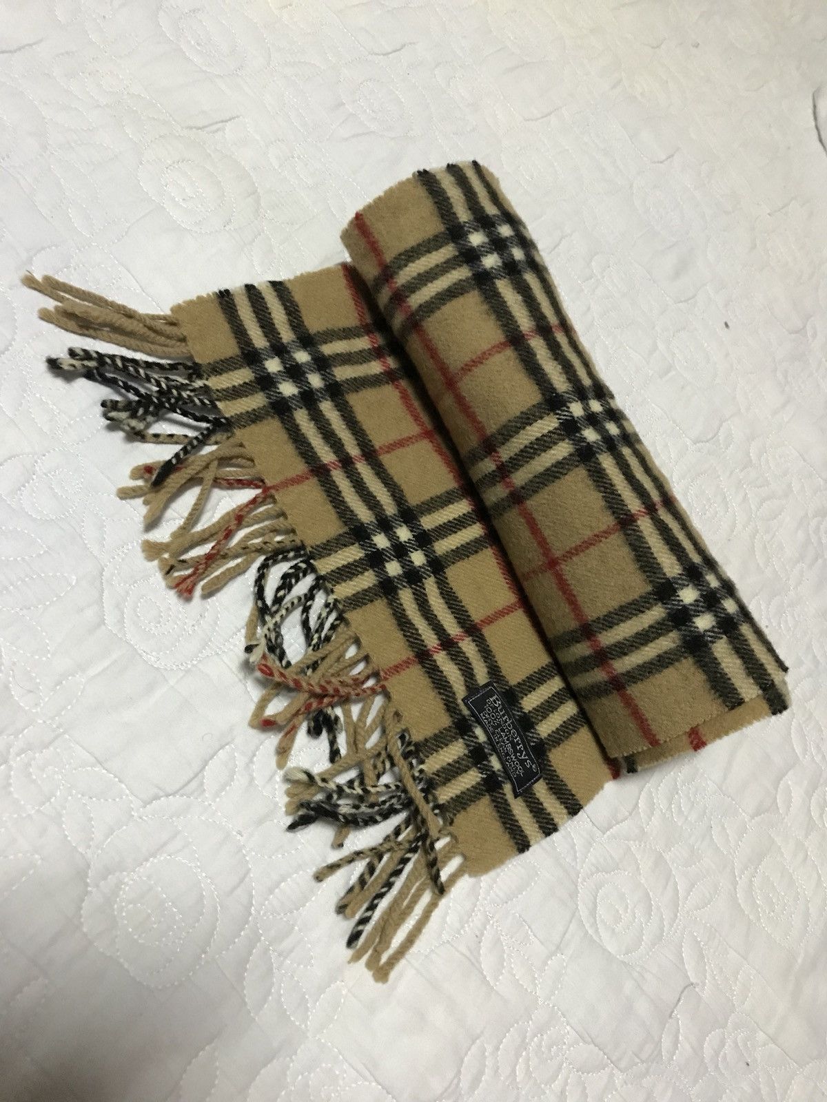 Burberry 🔥💢FINAL DROP💢🔥 Burberry Nova Check Lambswoll Size ONE SIZE - 1 Thumbnail