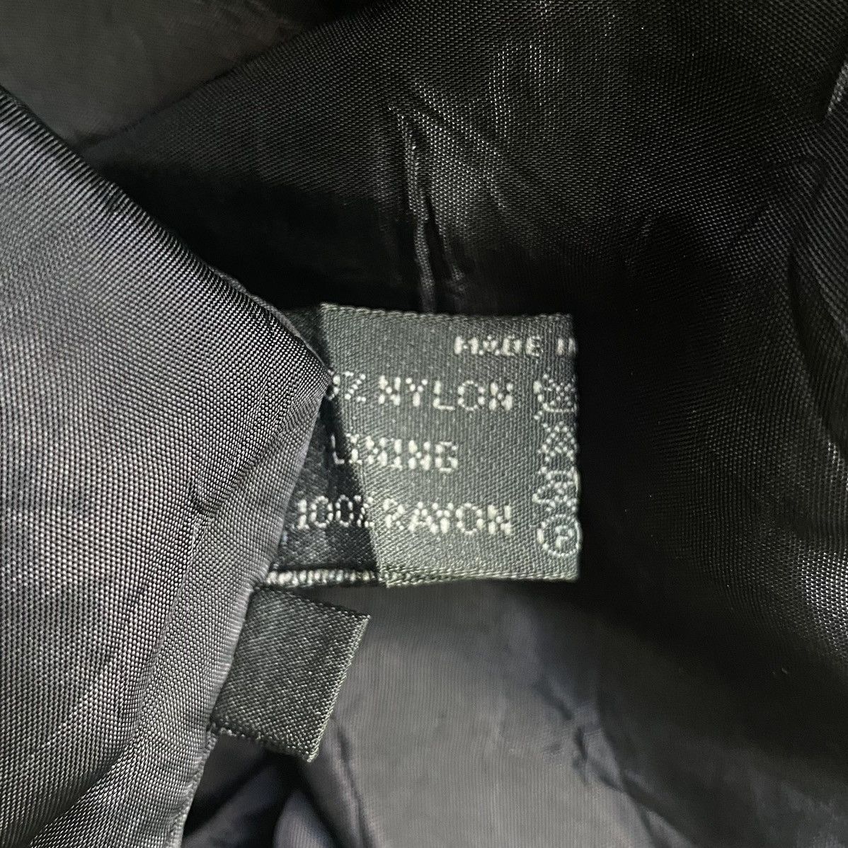 Prada Prada Nylon Oversize Blazer Size US S / EU 44-46 / 1 - 4 Thumbnail