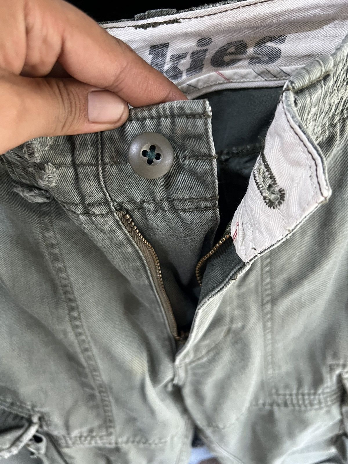 Dickies 🔥Distressed Dickies Cargo Pant Size US 29 - 9 Thumbnail