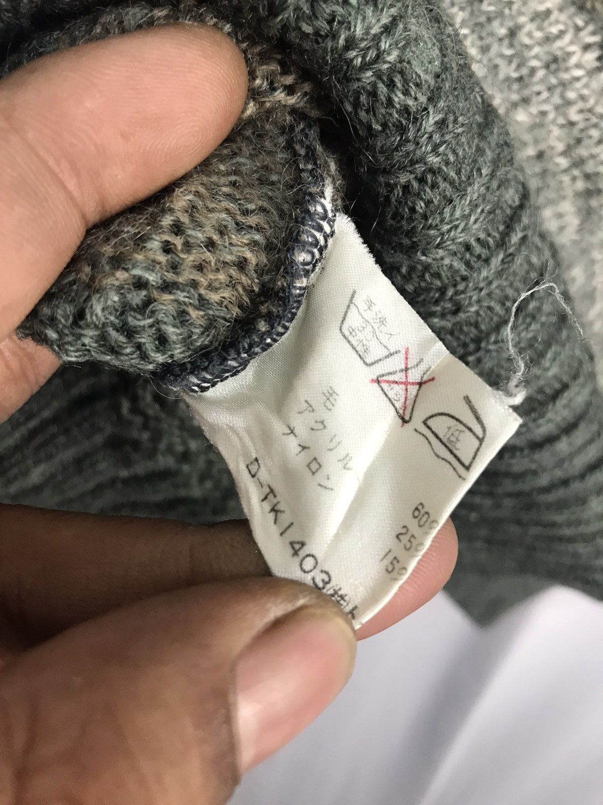 Japanese Brand Mountain top Tokyo knit sweatshirt Size US M / EU 48-50 / 2 - 4 Thumbnail