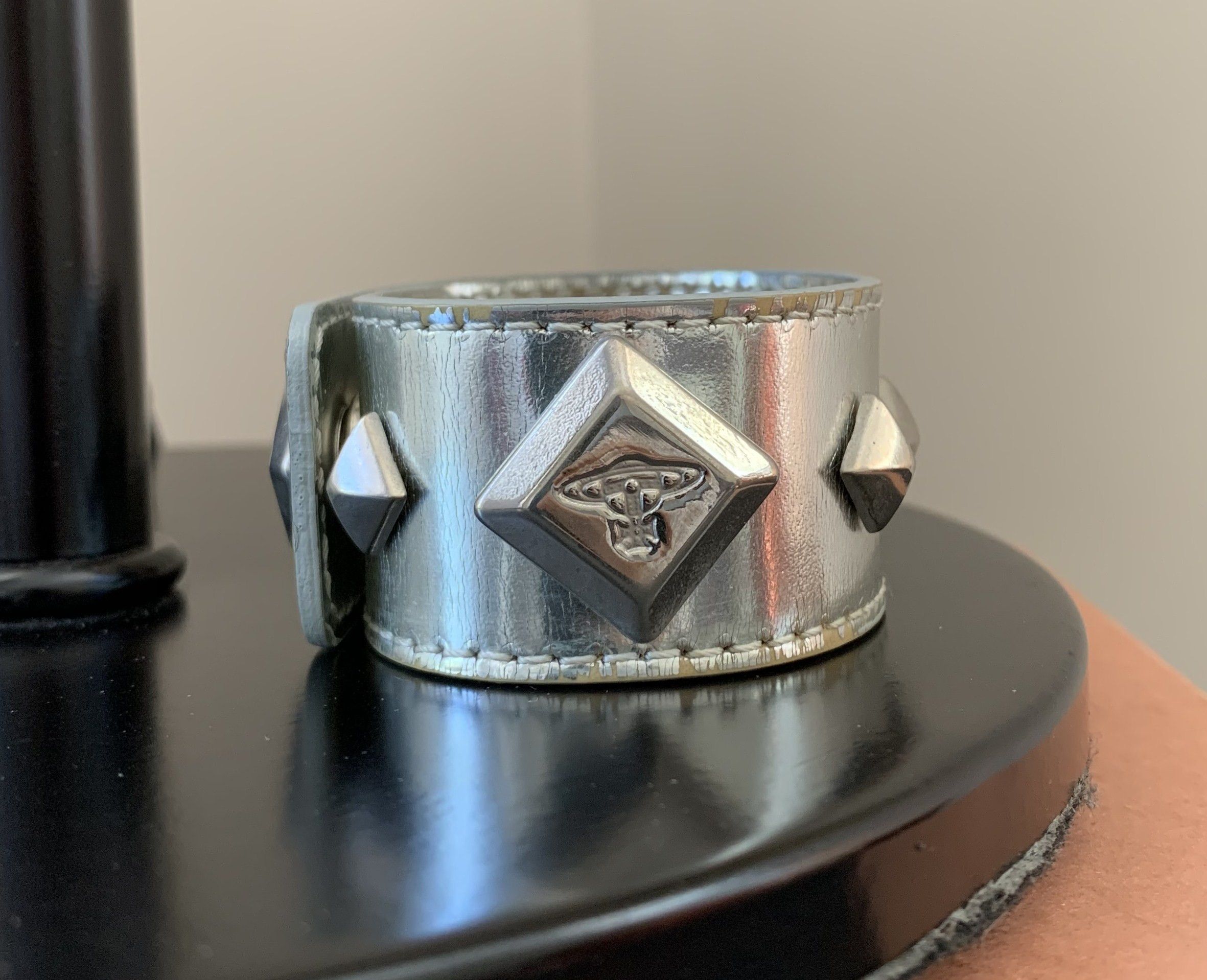 image of Vivienne Westwood Vivenne Westwood Studded Silver Leather Orb Bracelet, Men's