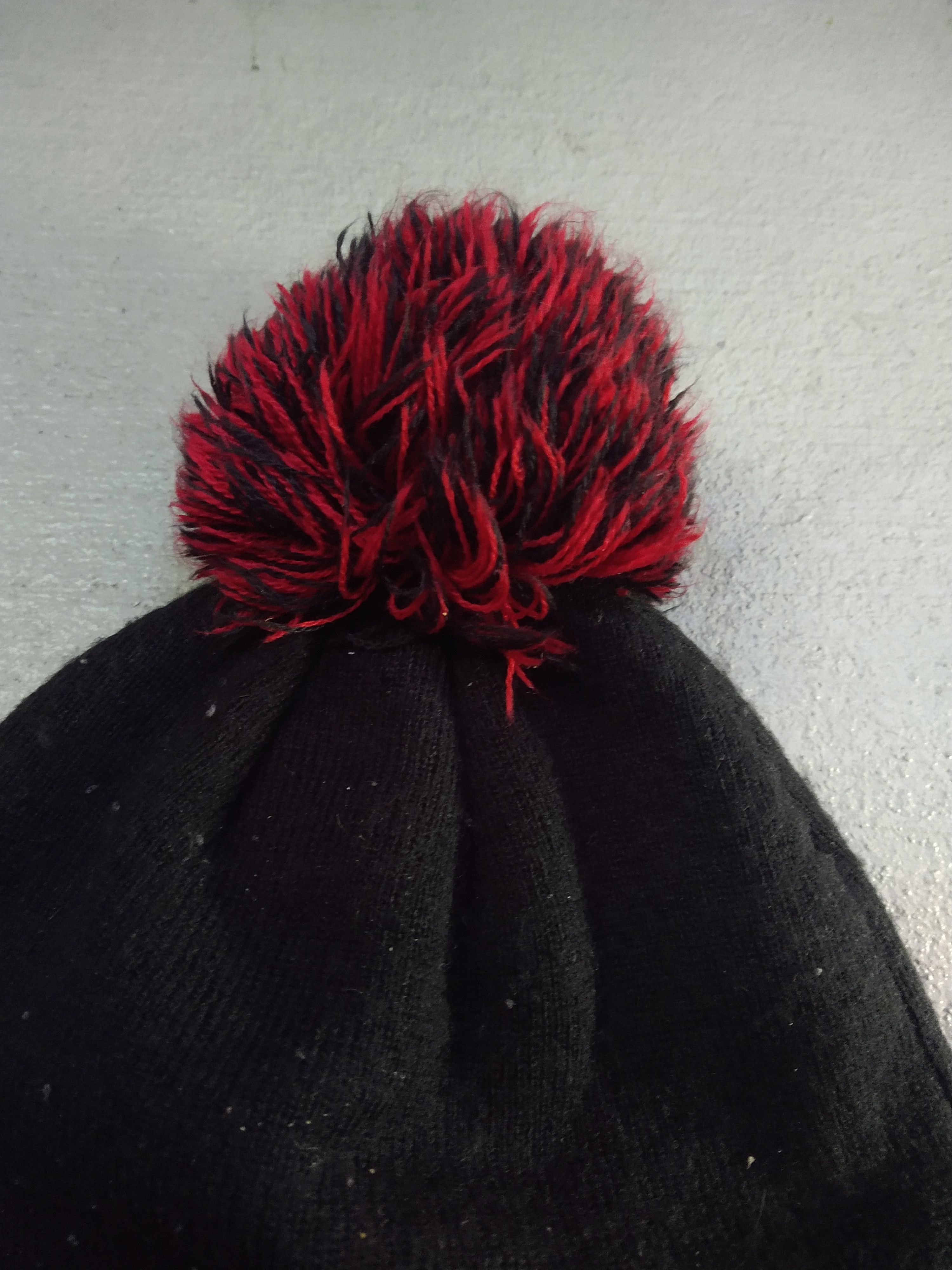 New Era × Supreme Supreme x New Era Beanie Snake Script Logo Black Red FW17 Size ONE SIZE - 10 Thumbnail