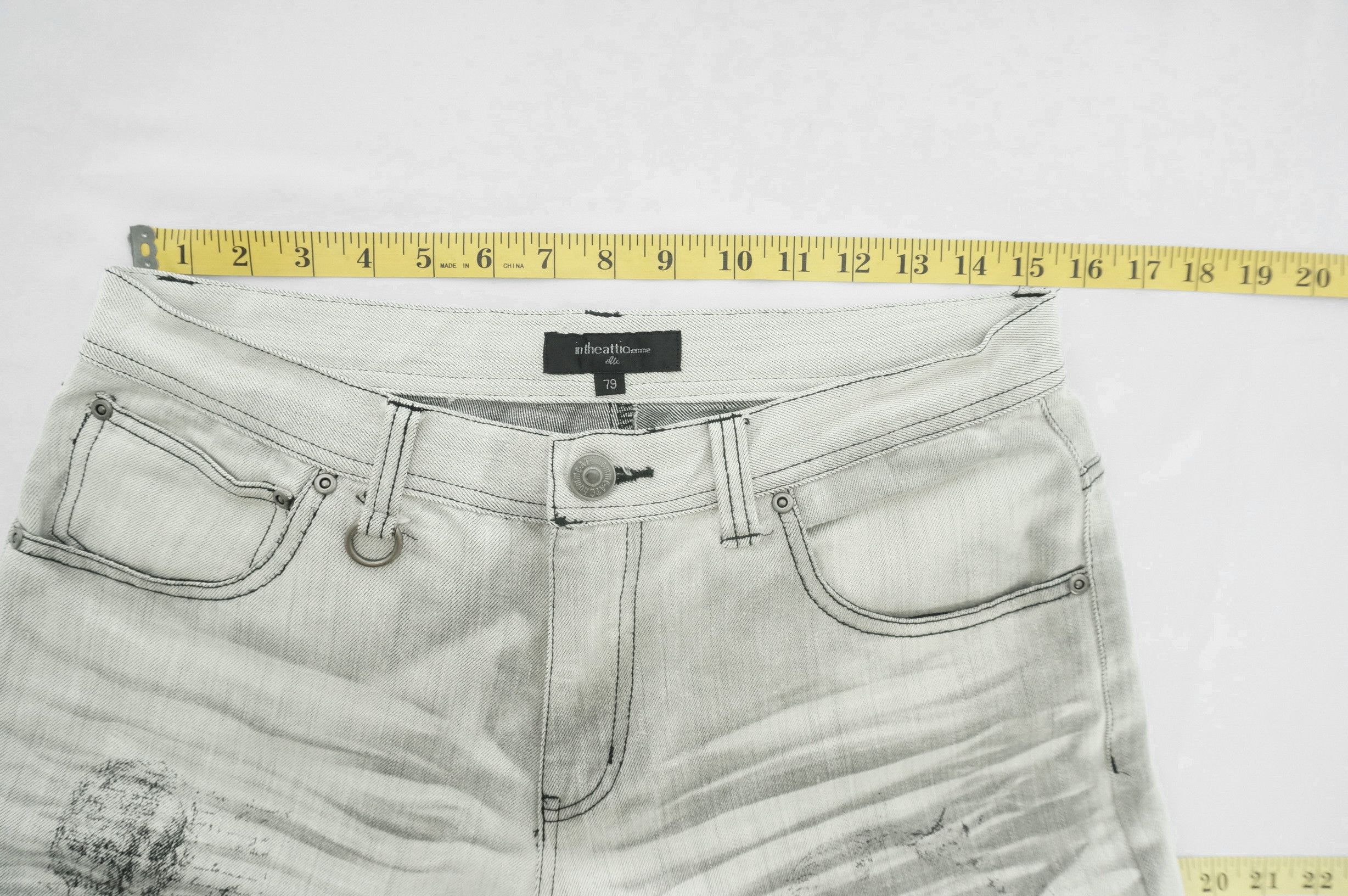 Japanese Brand Vintage! IN THE ATTIC Distressed Worn Low Rise Jeans Size US 31 - 14 Thumbnail