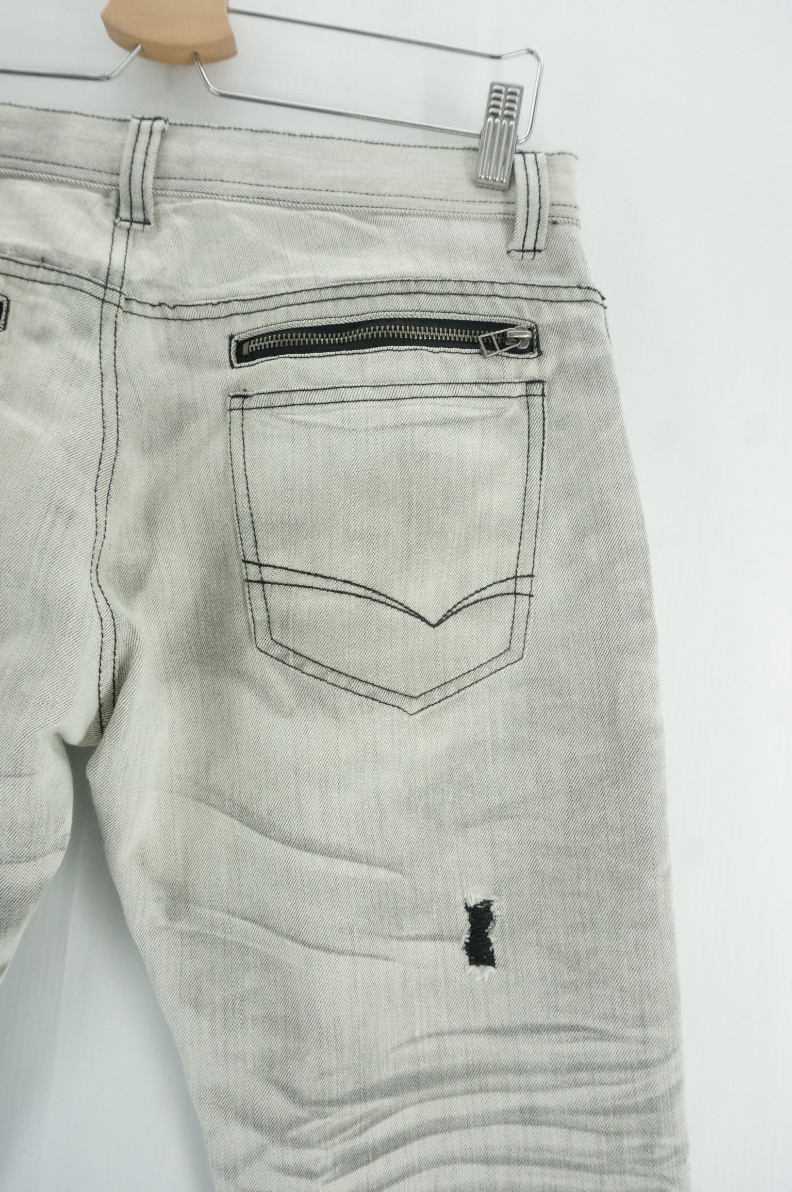 Japanese Brand Vintage! IN THE ATTIC Distressed Worn Low Rise Jeans Size US 31 - 10 Thumbnail