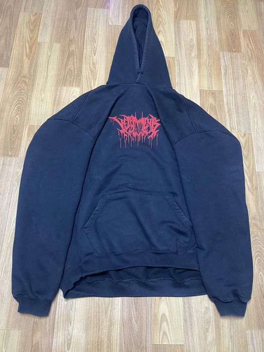 Vetements best sale cities hoodie