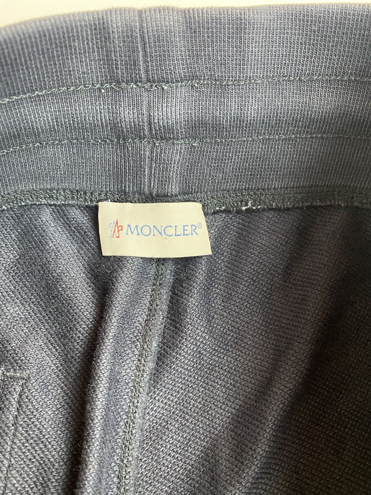 Moncler Moncler pantalone sweatpants size Medium Size US 32 / EU 48 - 5 Thumbnail