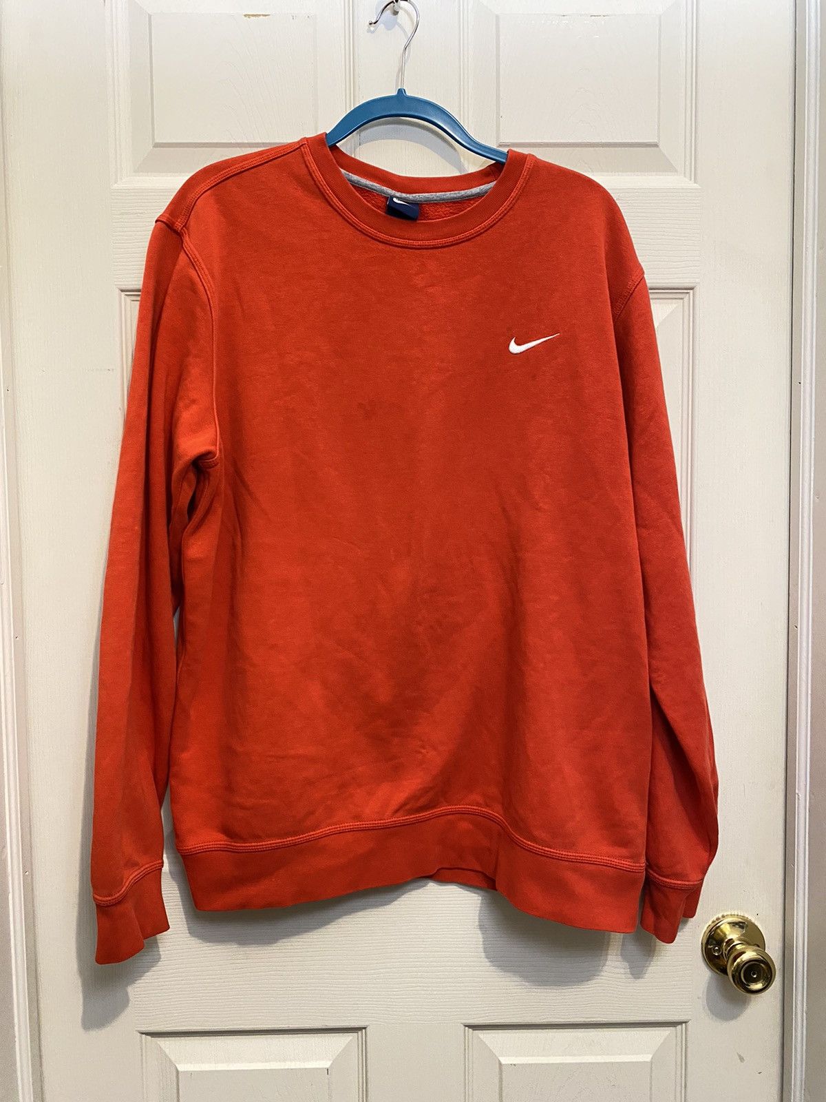 Nike Nike Small Swoosh Crewneck Sweatshirt Size US XL / EU 56 / 4 - 1 Thumbnail