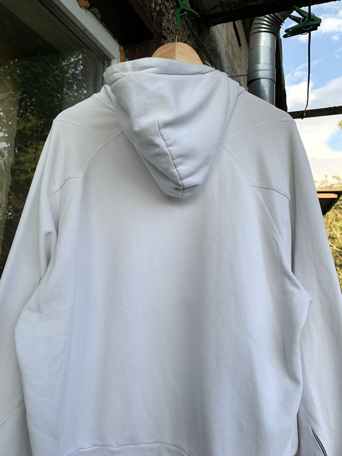 Nike 00s Vintage Nike Shox Y2K White Hoodie Like Nike TN Size US XL / EU 56 / 4 - 17 Thumbnail
