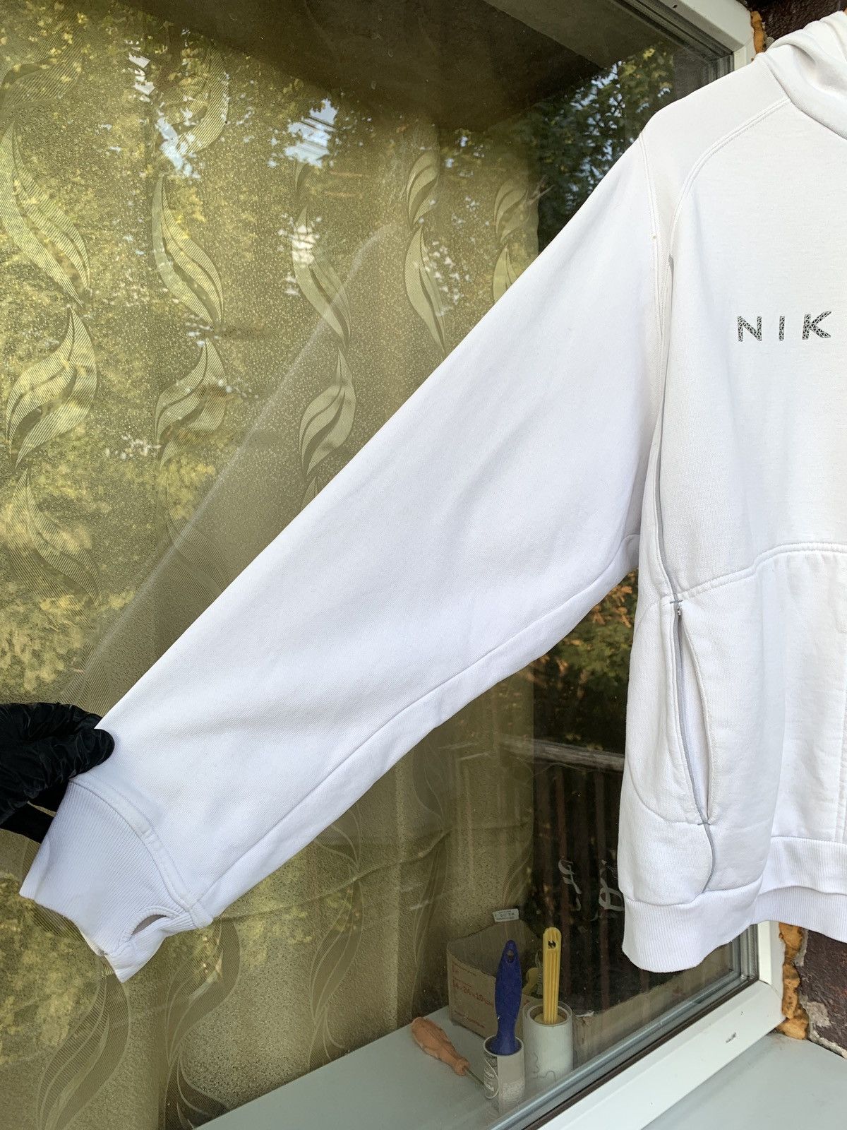 Nike 00s Vintage Nike Shox Y2K White Hoodie Like Nike TN Size US XL / EU 56 / 4 - 12 Thumbnail