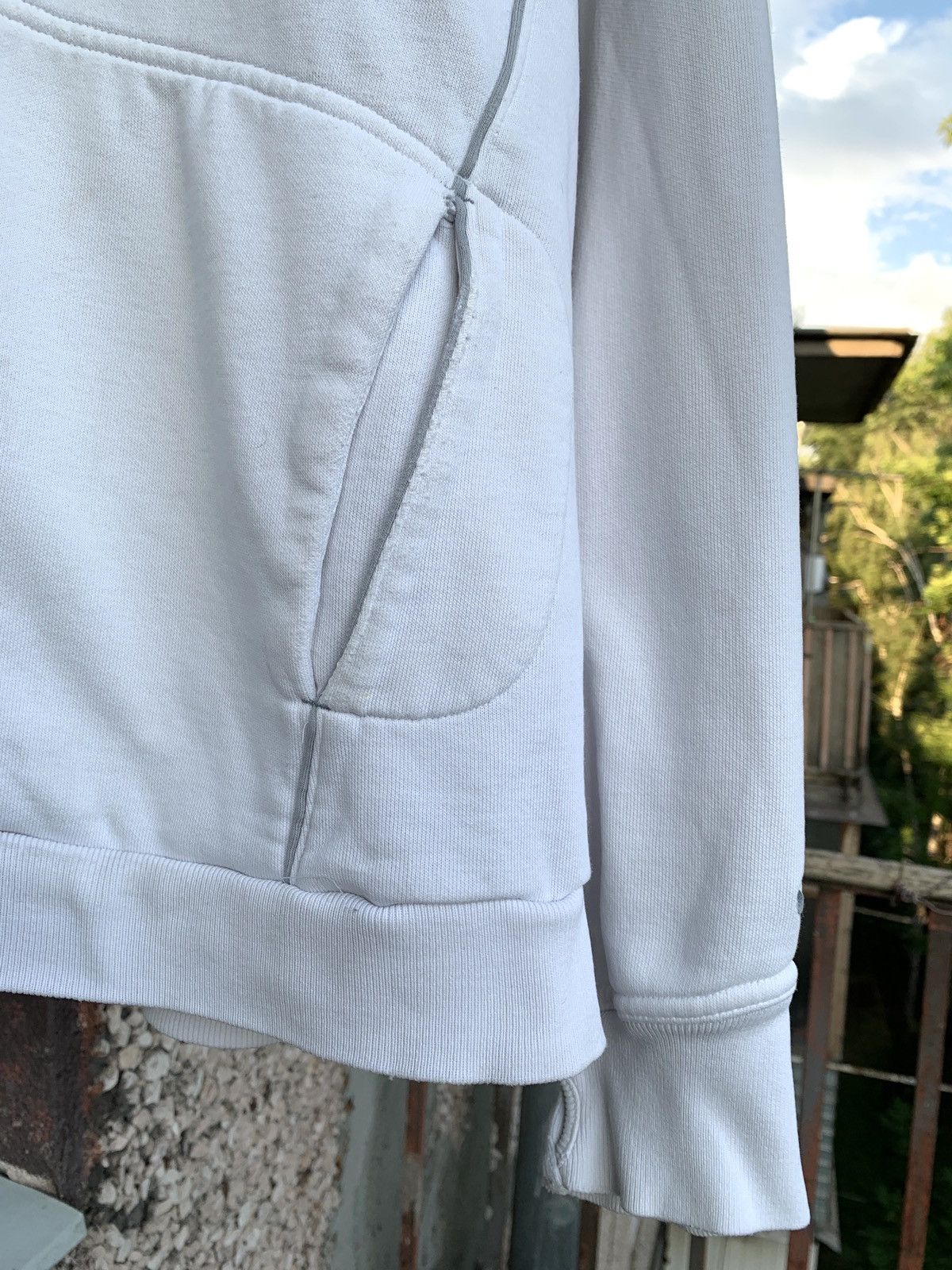 Nike 00s Vintage Nike Shox Y2K White Hoodie Like Nike TN Size US XL / EU 56 / 4 - 9 Thumbnail
