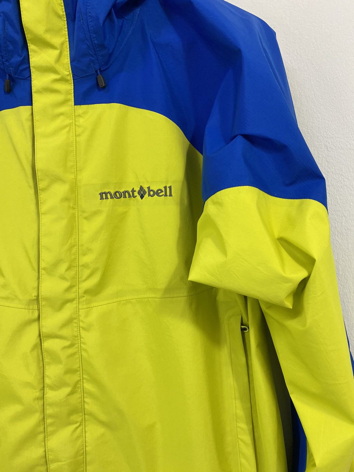Goretex × Montbell Mont*bell Waterproof Jacket Two Tone Color Design Goretex Size US M / EU 48-50 / 2 - 4 Thumbnail