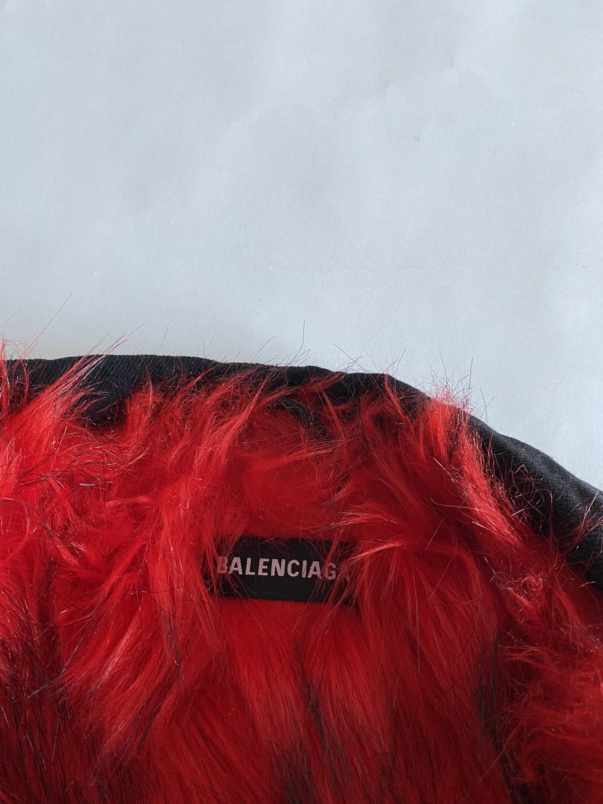 Balenciaga Balenciaga AW18 Faux Fur Oversized Denim Jacket Size US S / EU 44-46 / 1 - 7 Thumbnail
