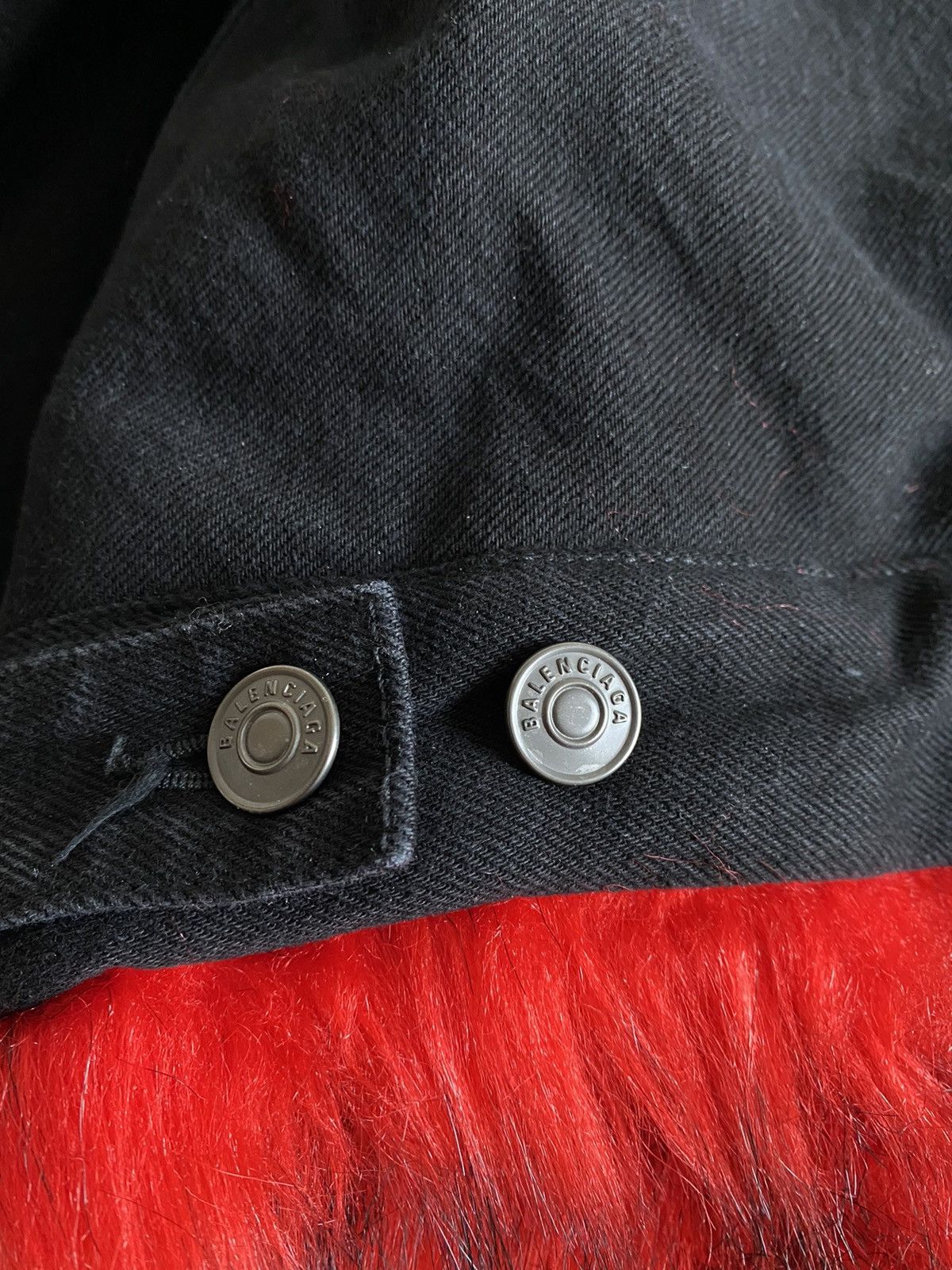 Balenciaga Balenciaga AW18 Faux Fur Oversized Denim Jacket Size US S / EU 44-46 / 1 - 6 Thumbnail