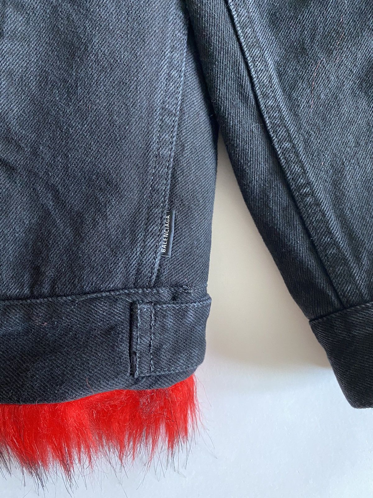 Balenciaga Balenciaga AW18 Faux Fur Oversized Denim Jacket Size US S / EU 44-46 / 1 - 8 Thumbnail