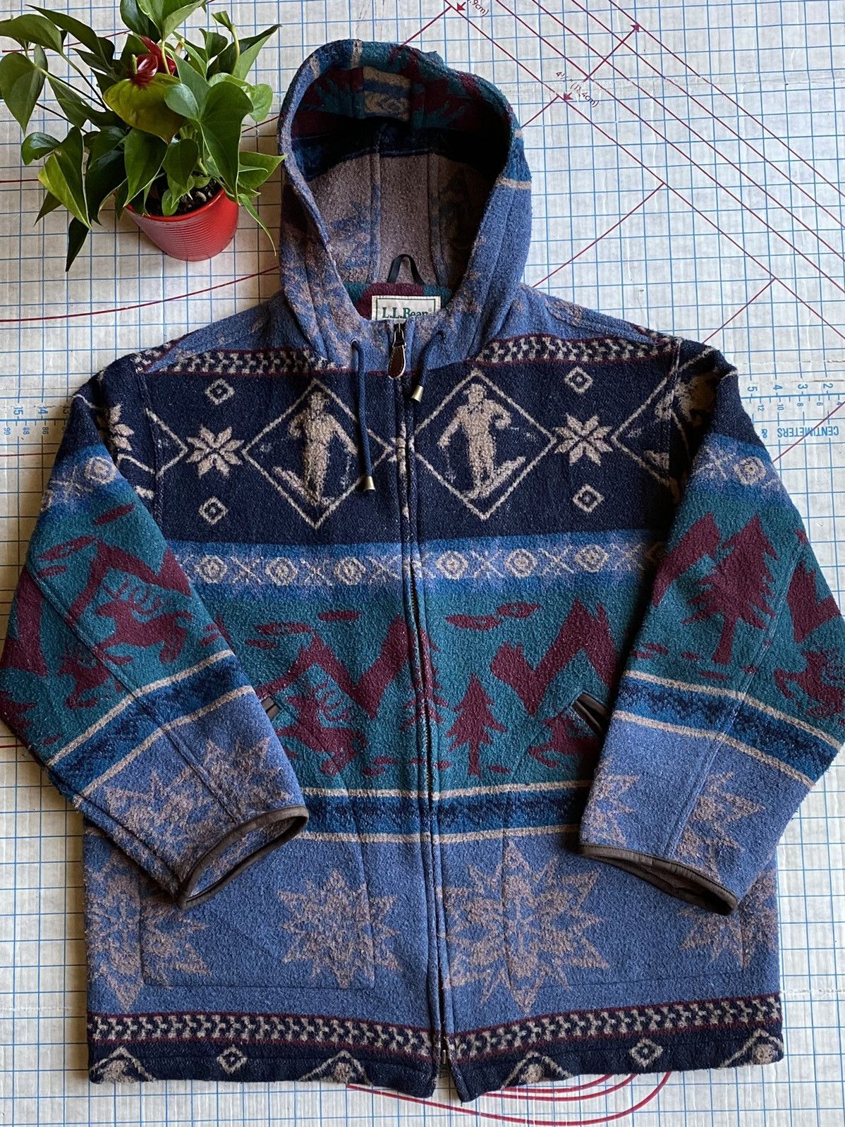 image of L L Bean x Navajo Vintage L.l. Bean Wool Jacket Winter Navajo Patter Large in Blue, Men's