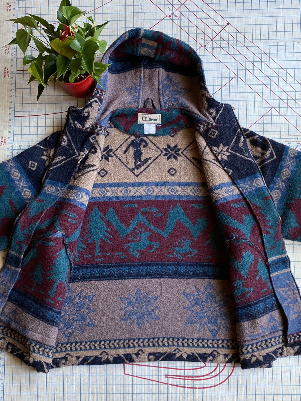 L.L. Bean × Vintage Vintage L.L. Bean Wool Jacket Winter Navajo Patter Large Size US L / EU 52-54 / 3 - 9 Thumbnail
