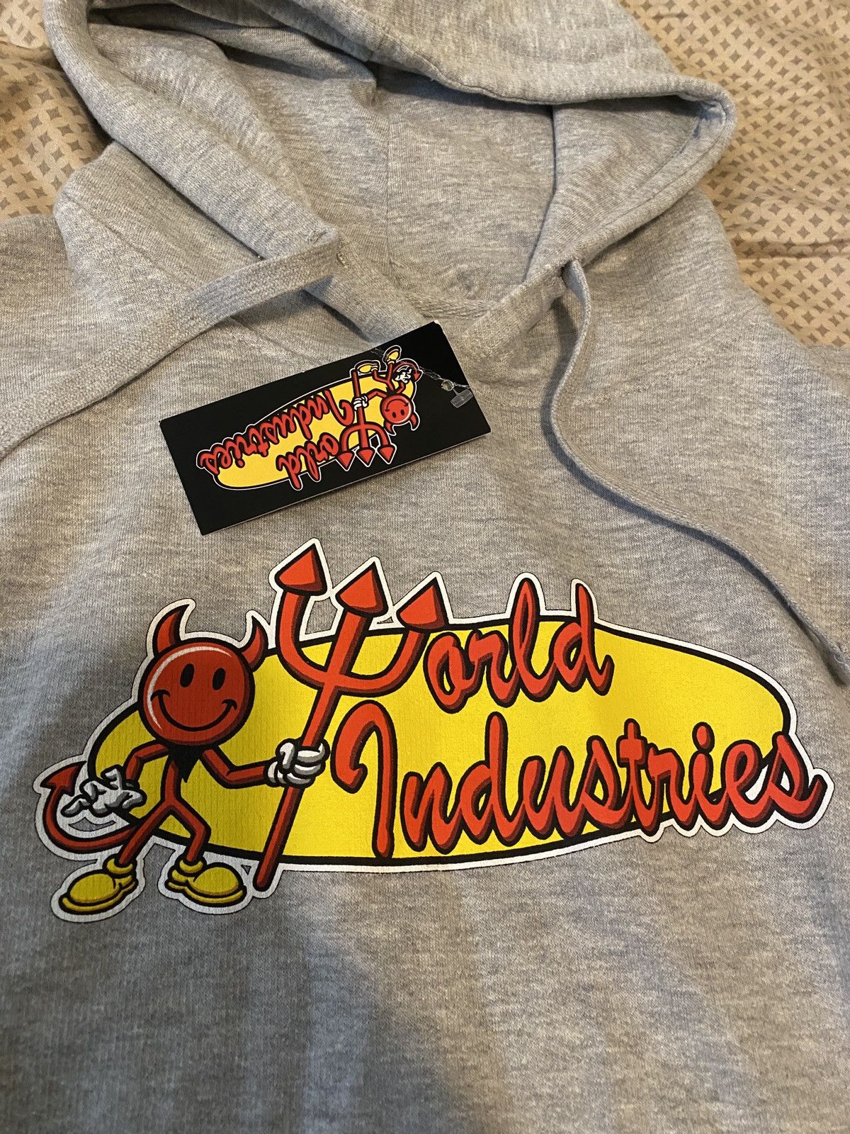 Grailed × Thrasher × Vintage NWT Vintage World Industries Hoodie Size US S / EU 44-46 / 1 - 2 Thumbnail