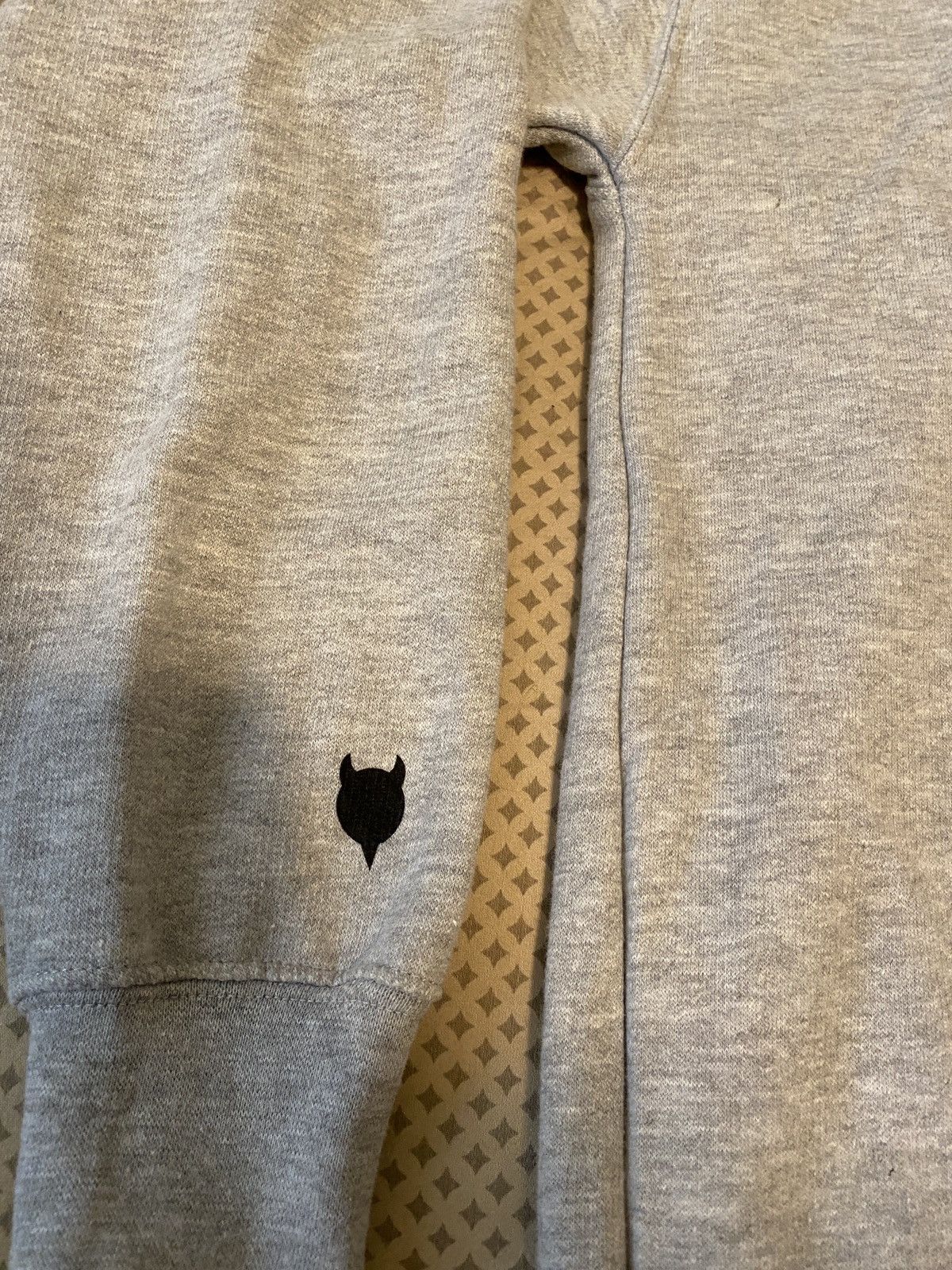 Grailed × Thrasher × Vintage NWT Vintage World Industries Hoodie Size US S / EU 44-46 / 1 - 4 Thumbnail