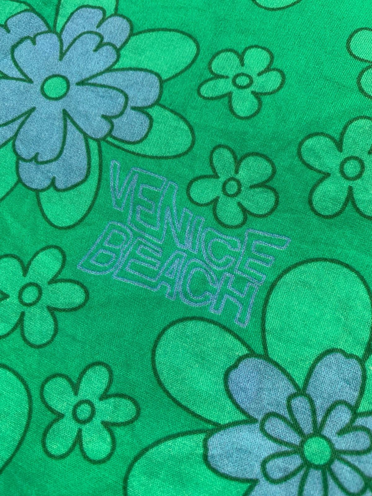 ERL ERL SS21 Floral Green Button Up Size US M / EU 48-50 / 2 - 4 Thumbnail