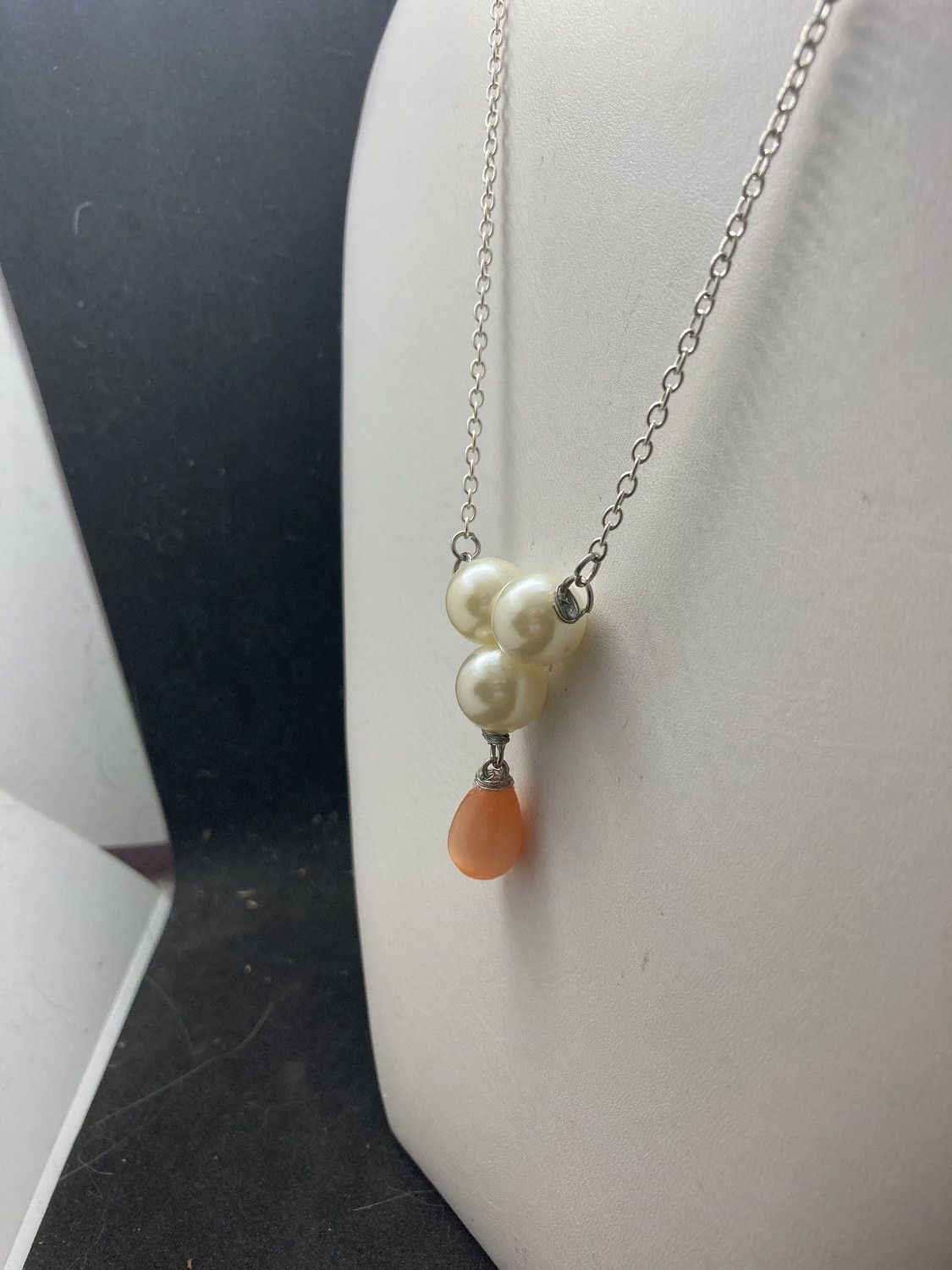 Handmade Orange cat eye Crystal necklace with pearl beads Size ONE SIZE - 2 Thumbnail