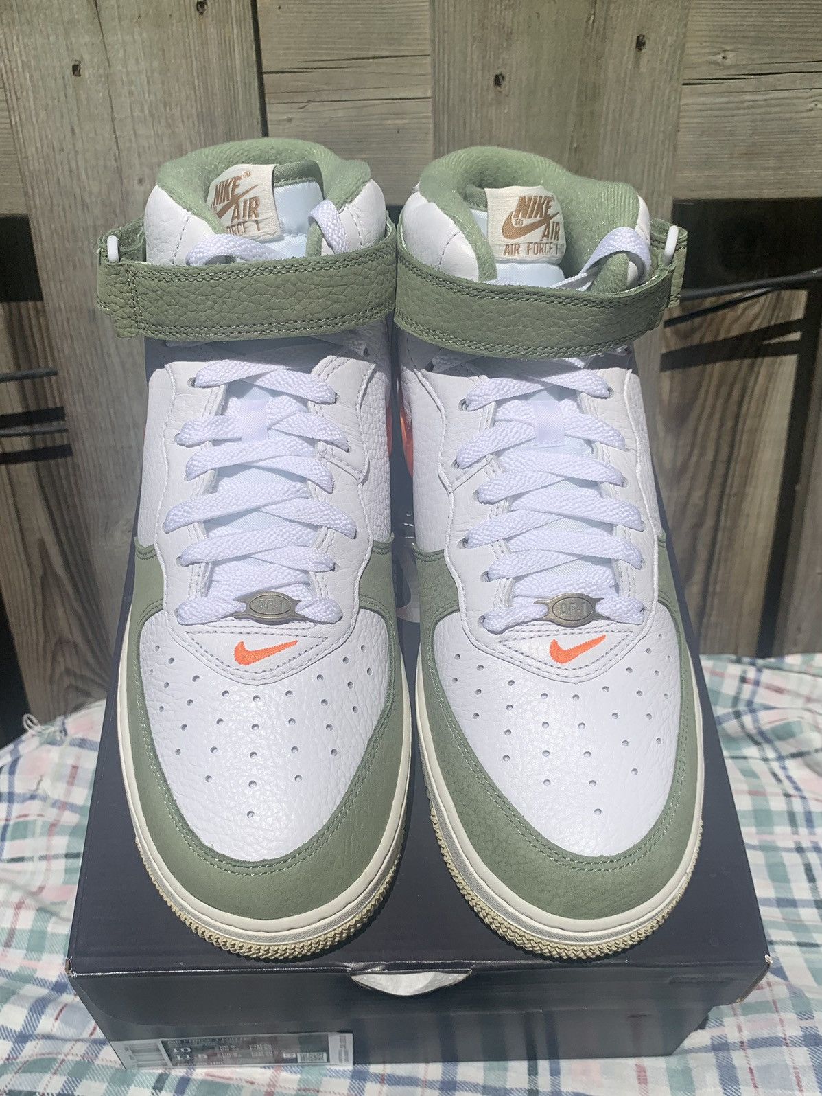 Size 10 shops - Nike Air Force 1 Mid QS Jewel Oil Green