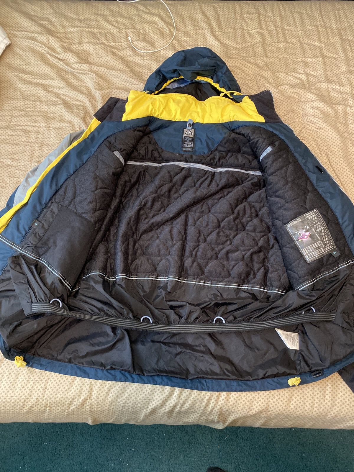 Nike ACG 2000s Nike Acg Storm fit Cinch Snow Coat Size US XL / EU 56 / 4 - 7 Thumbnail
