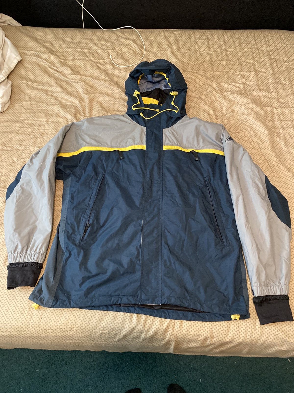Nike ACG 2000s Nike Acg Storm fit Cinch Snow Coat Size US XL / EU 56 / 4 - 2 Thumbnail