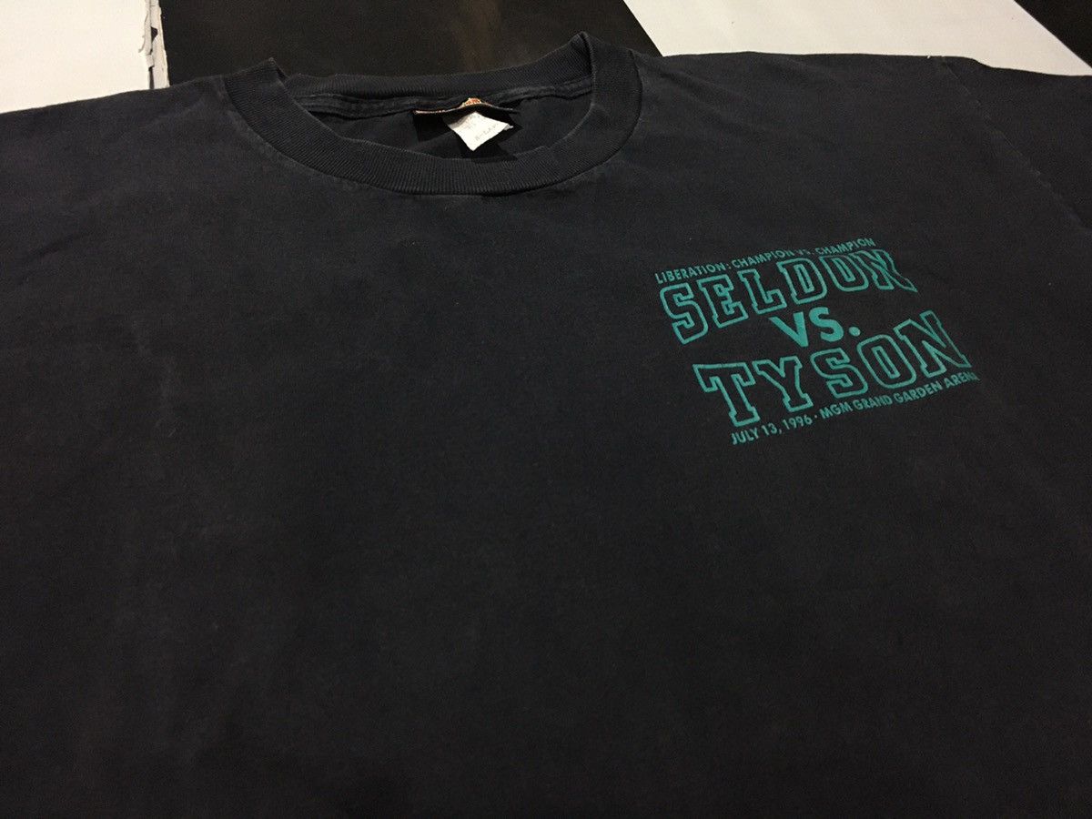Rap Tees × Vintage Vintage Mike Tyson vs Seldon Shirt 1996 Rap tTee Size US XL / EU 56 / 4 - 6 Thumbnail
