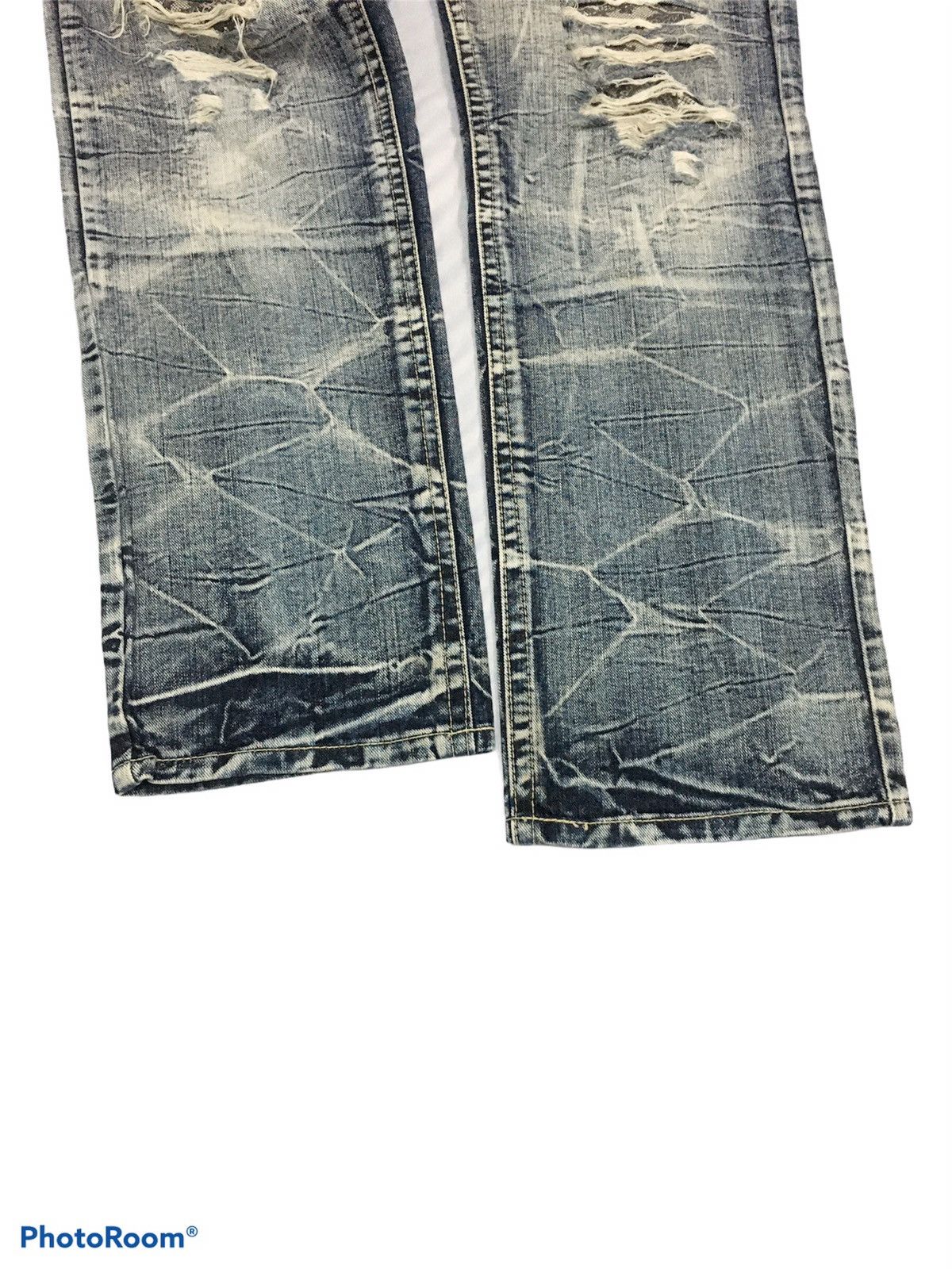 Japanese Brand Japan Brand Trasher Pasley inspired amiri Size US 31 - 3 Thumbnail
