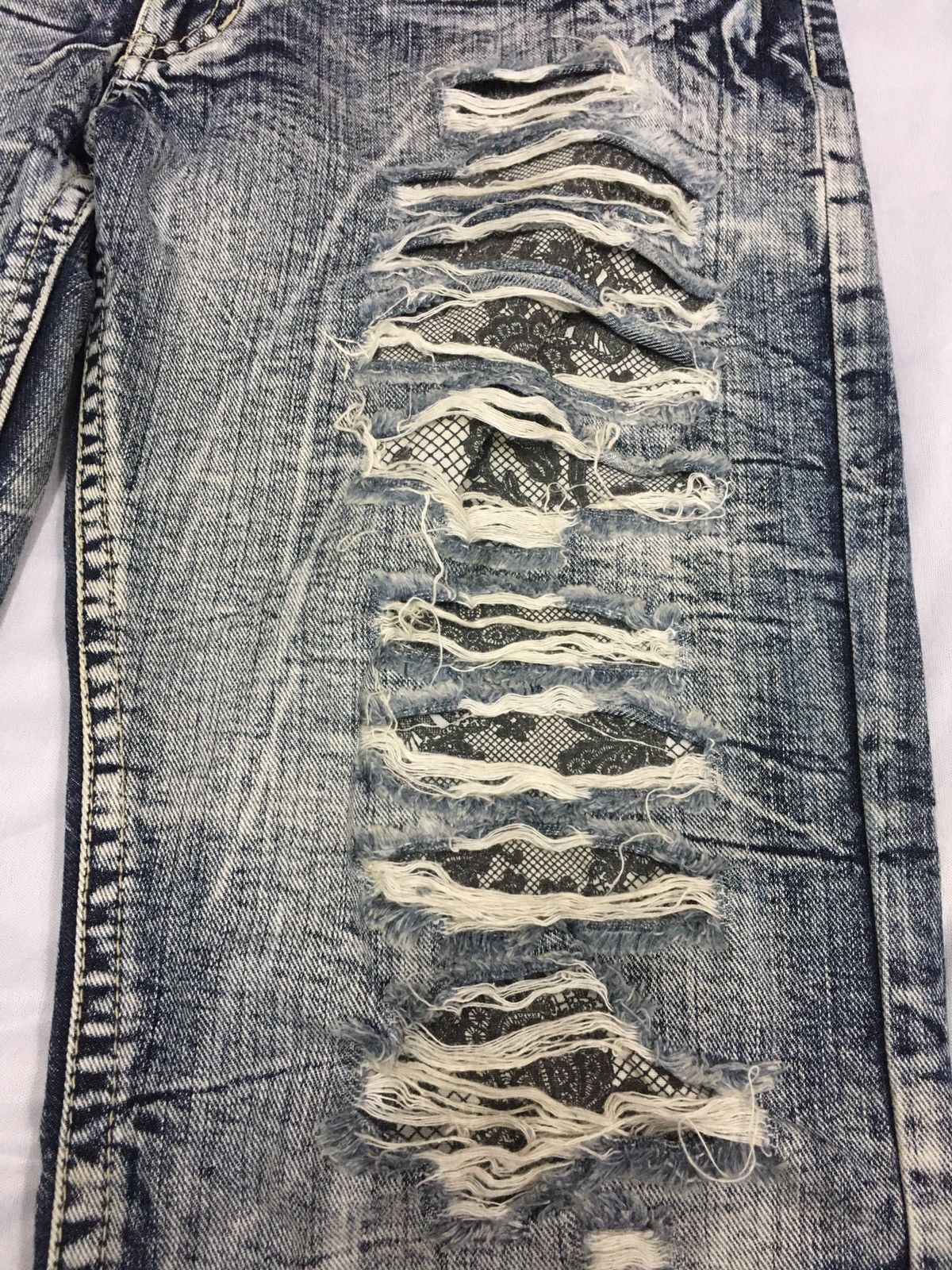 Japanese Brand Japan Brand Trasher Pasley inspired amiri Size US 31 - 6 Thumbnail