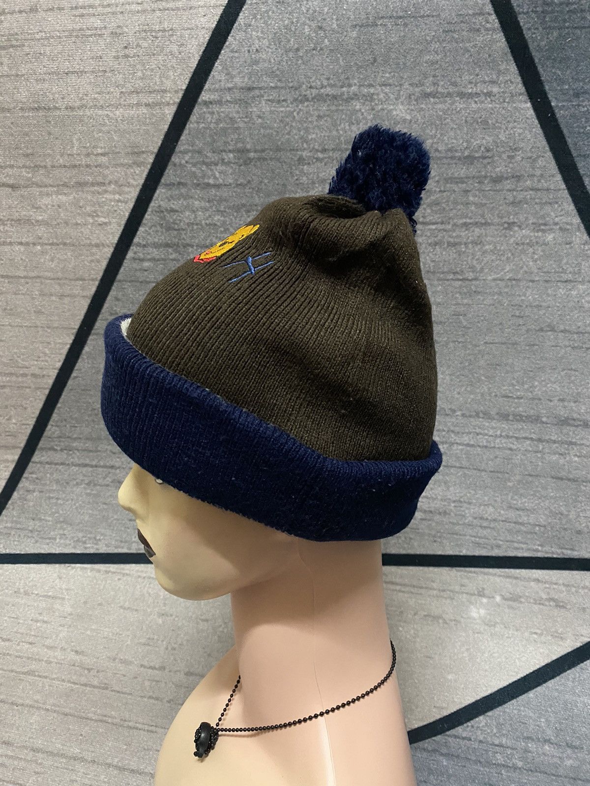 Disney Winnie The Pooh Embroidered Logo Beanie Hat Size ONE SIZE - 5 Thumbnail