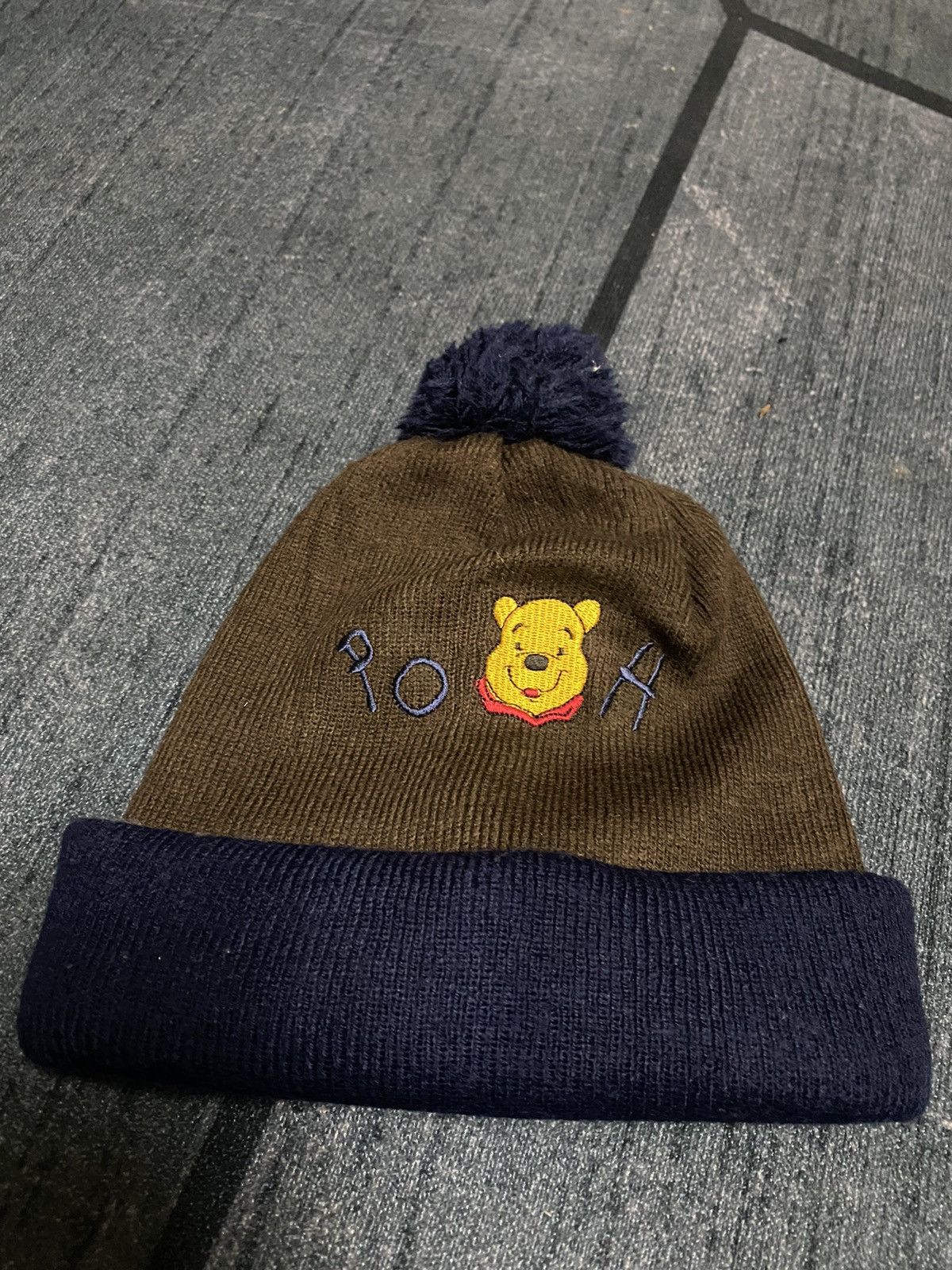 Disney Winnie The Pooh Embroidered Logo Beanie Hat Size ONE SIZE - 6 Thumbnail