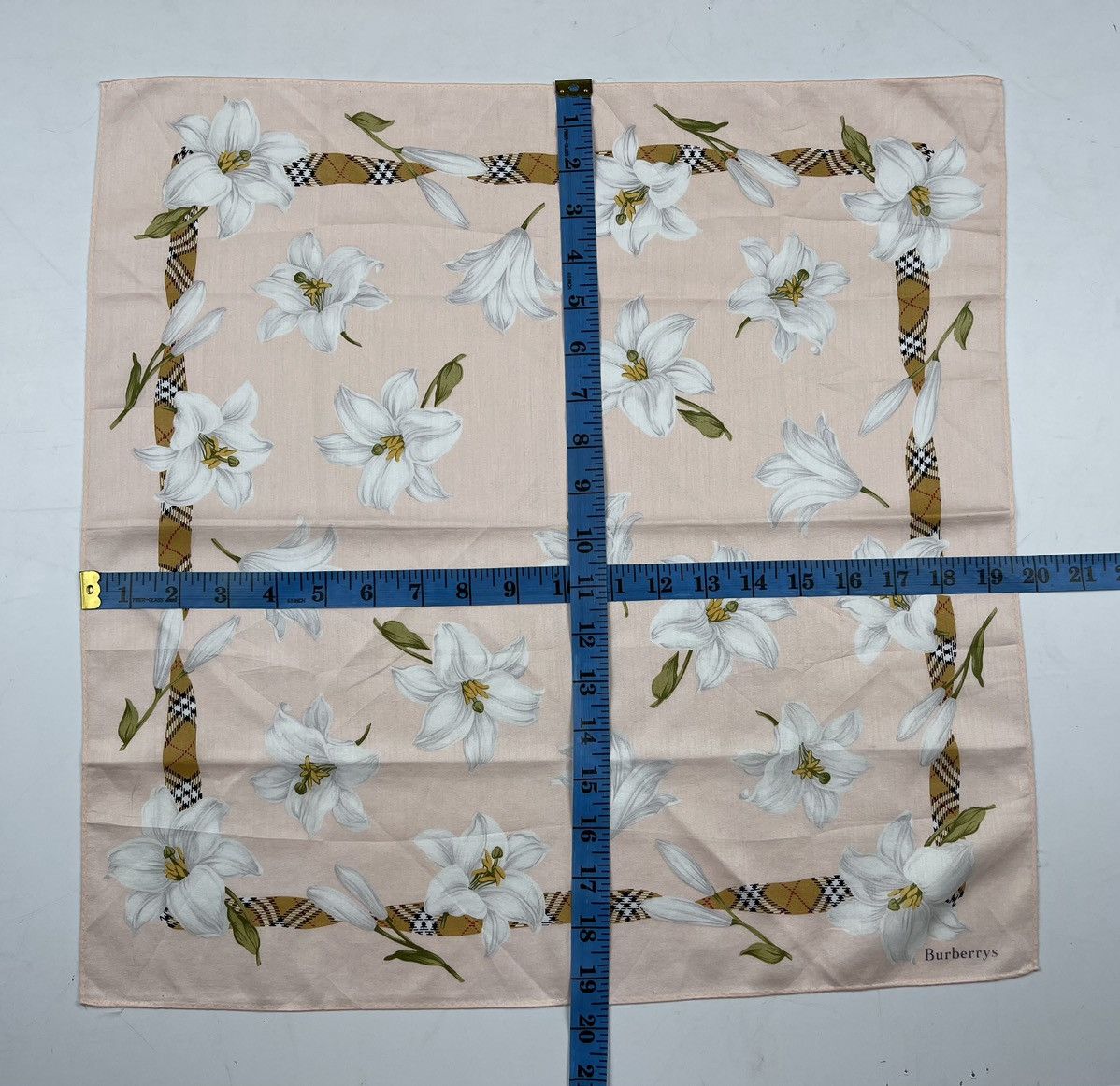 Burberry × Vintage burberry bandana handkerchief neckerchief scarf HC0377 Size ONE SIZE - 6 Thumbnail
