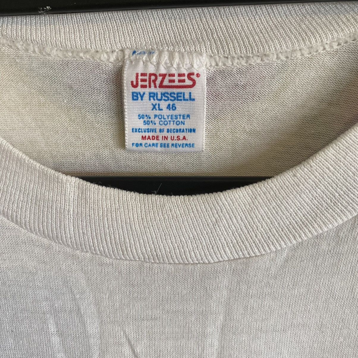 Vintage Vintage Jerzees Cleveland Dawg Graphic Single Stich T-Shirt Size US M / EU 48-50 / 2 - 3 Thumbnail