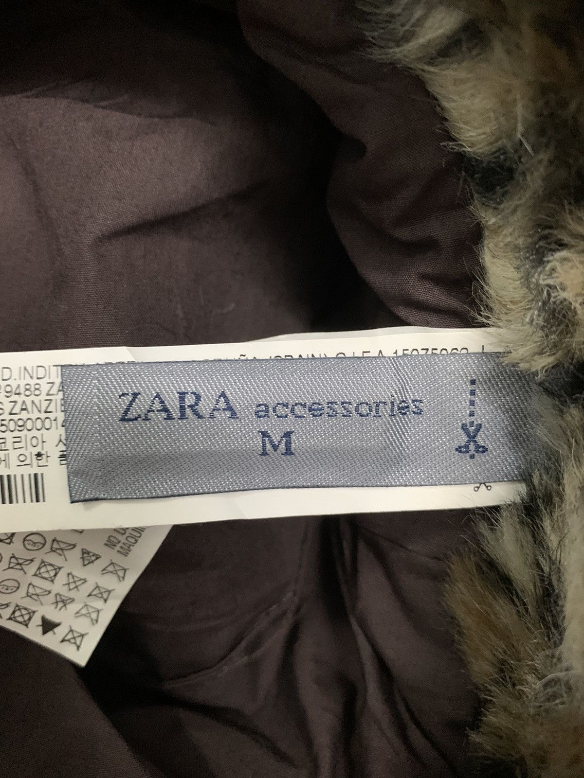 If Six Was Nine × Le Grande Bleu (L.G.B.) × Zara ❤️ Zara Fur Leopard Celebrities Hollywood Buckets Hat Size ONE SIZE - 7 Thumbnail