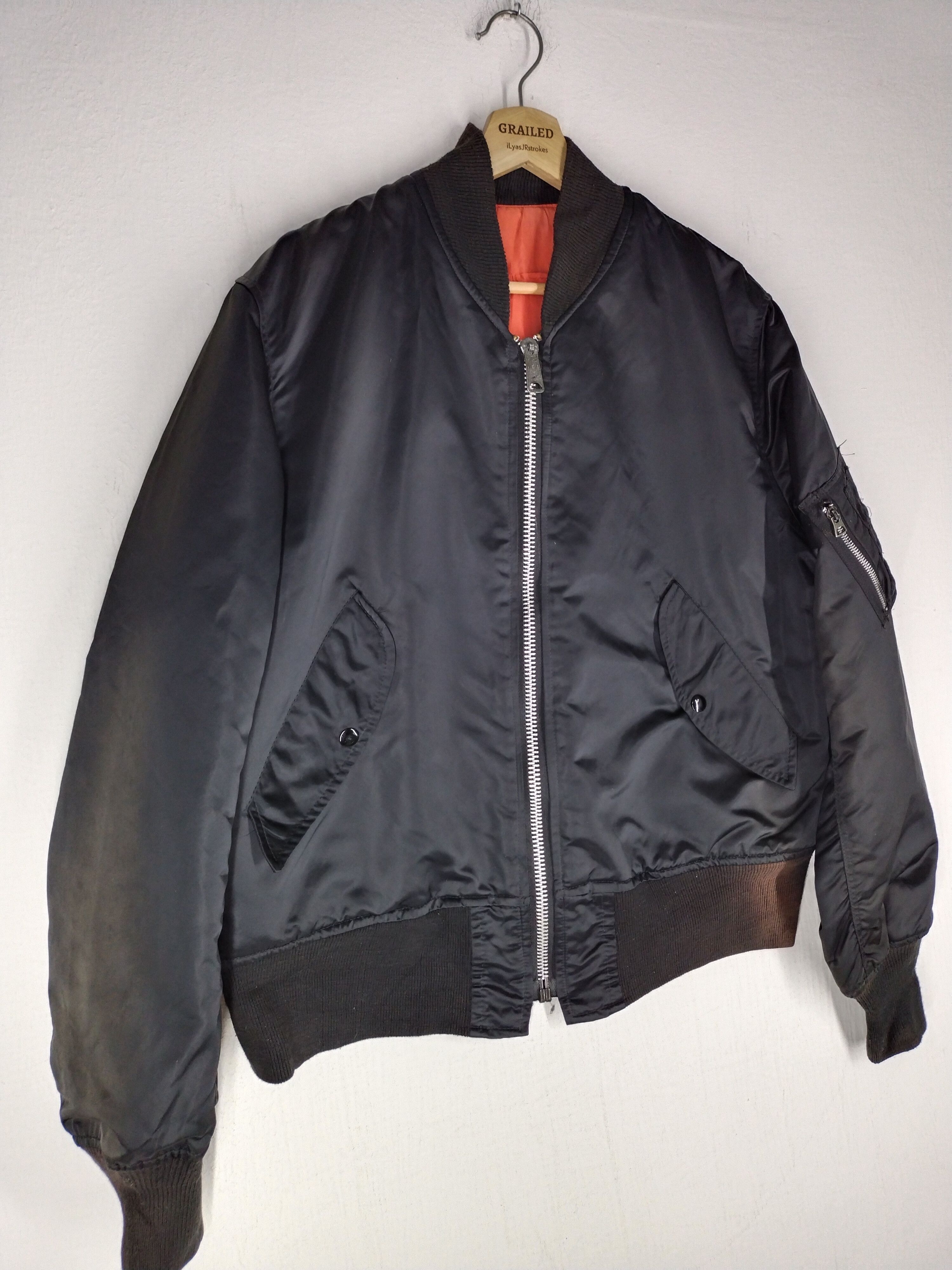 Vintage VINTAGE REVERSIBLE JACKET MA-1 FLYER'S MEN BLACK JACKET Size US L / EU 52-54 / 3 - 5 Thumbnail