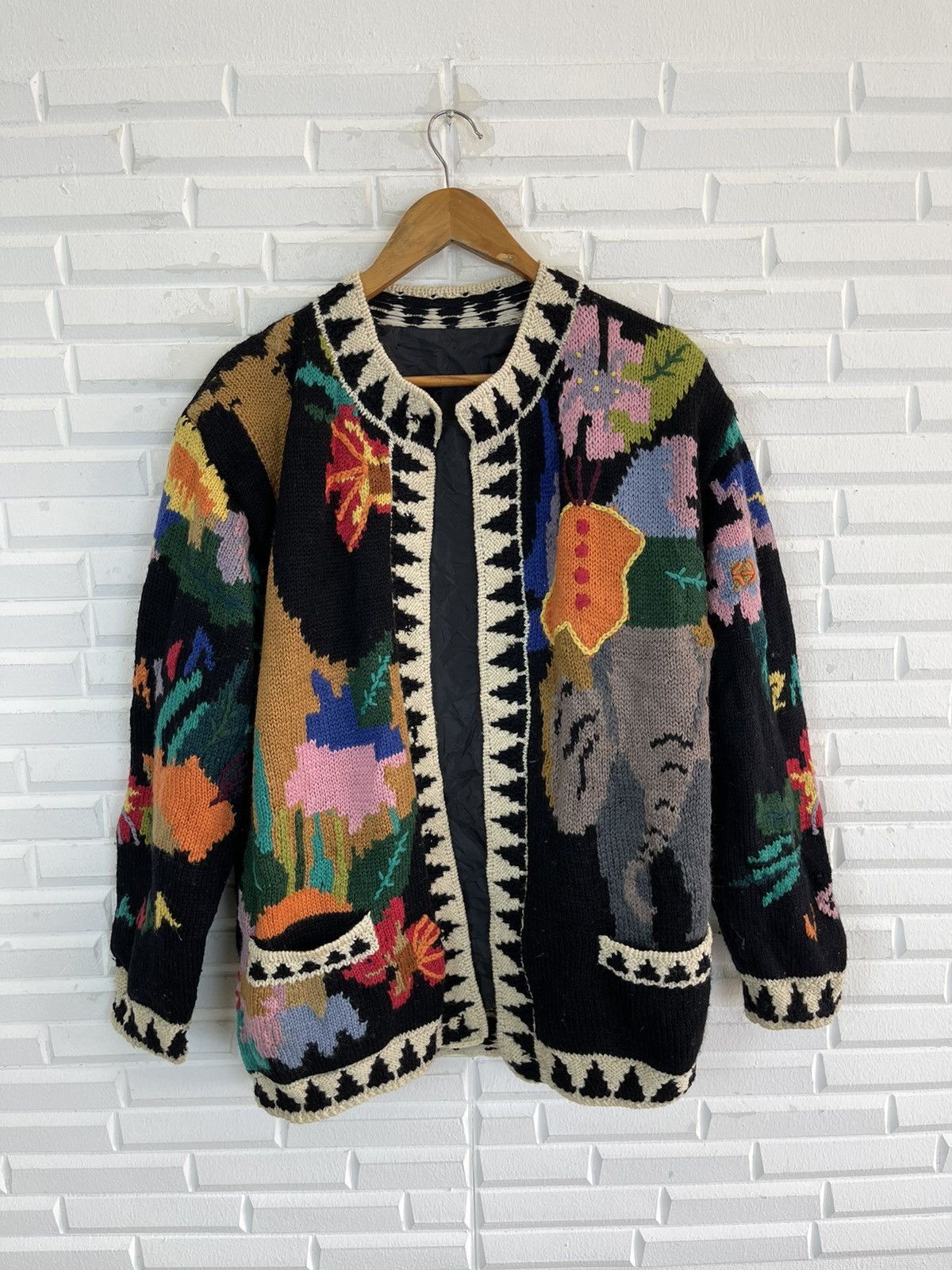 Japanese Brand Vintage Japan Pop Art Graffity Cardigan Wool Knit Art Size US M / EU 48-50 / 2 - 6 Thumbnail