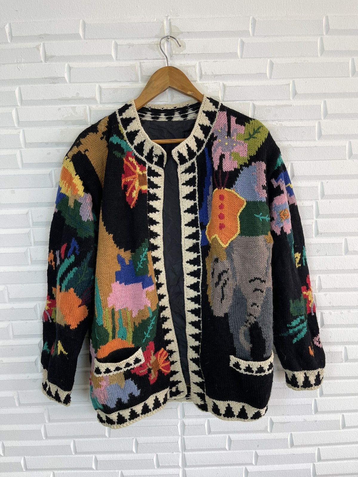 Japanese Brand Vintage Japan Pop Art Graffity Cardigan Wool Knit Art Size US M / EU 48-50 / 2 - 3 Thumbnail