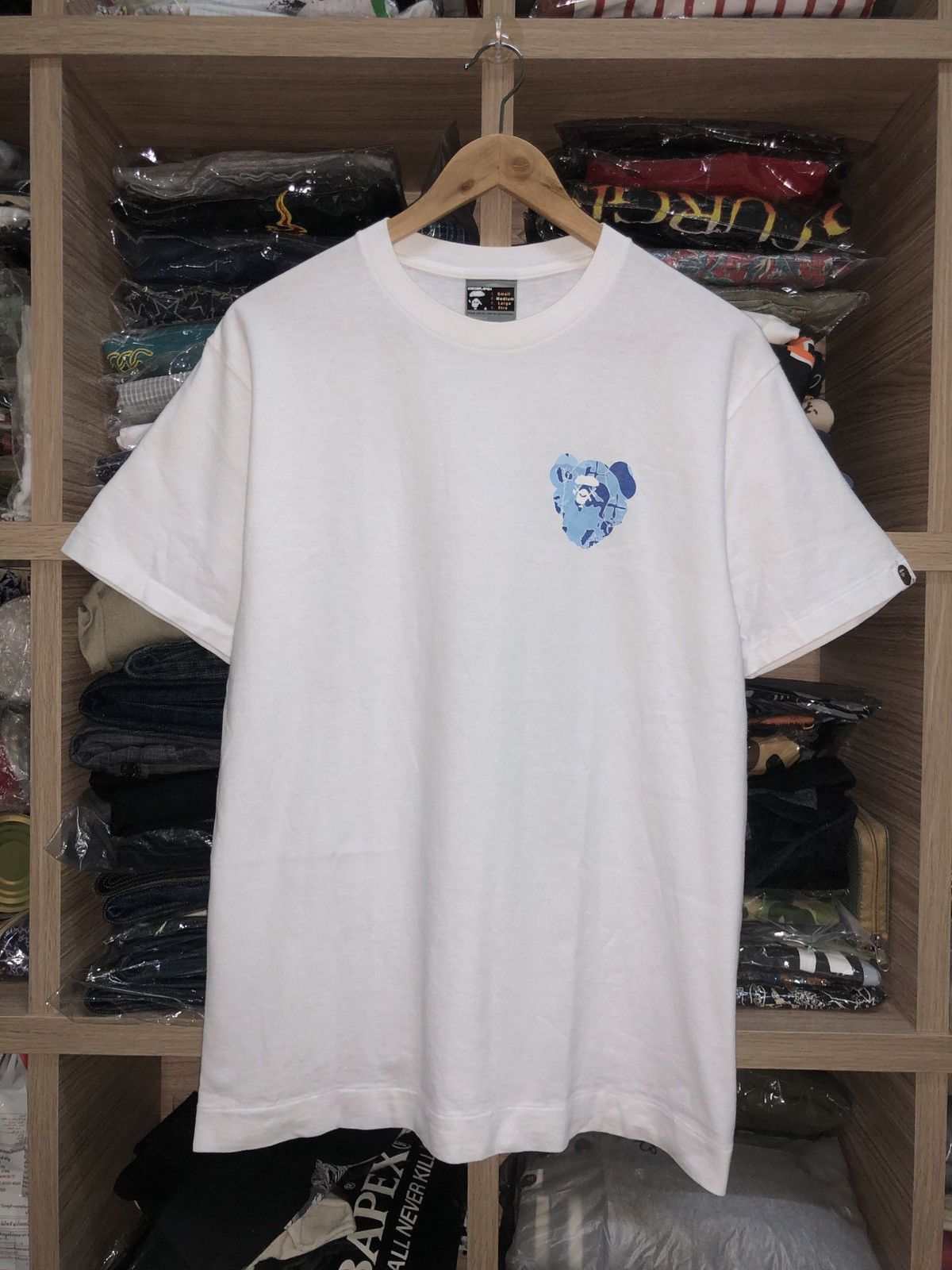 Bape × Kaws Og Circa 2000 A Bathing Ape X Kaws Small Logo Tshirts Size US M / EU 48-50 / 2 - 1 Thumbnail